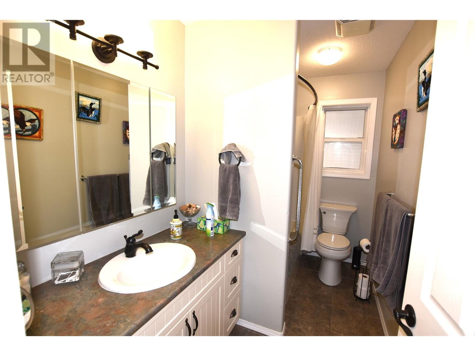 605 Elk Street, Vernon, British Columbia  V1H 2A1 - Photo 24 - 10345820