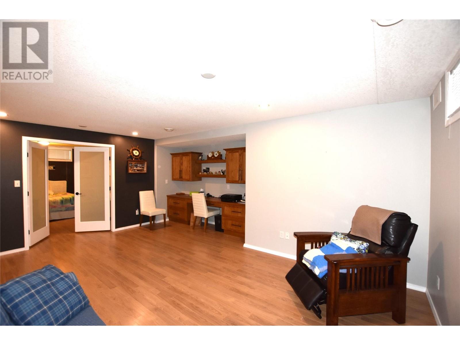 605 Elk Street, Vernon, British Columbia  V1H 2A1 - Photo 36 - 10345820