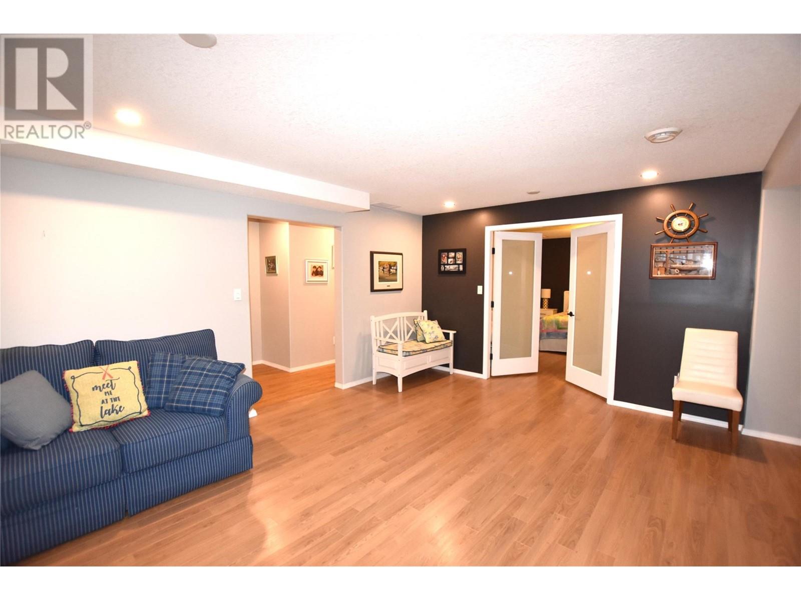 605 Elk Street, Vernon, British Columbia  V1H 2A1 - Photo 38 - 10345820