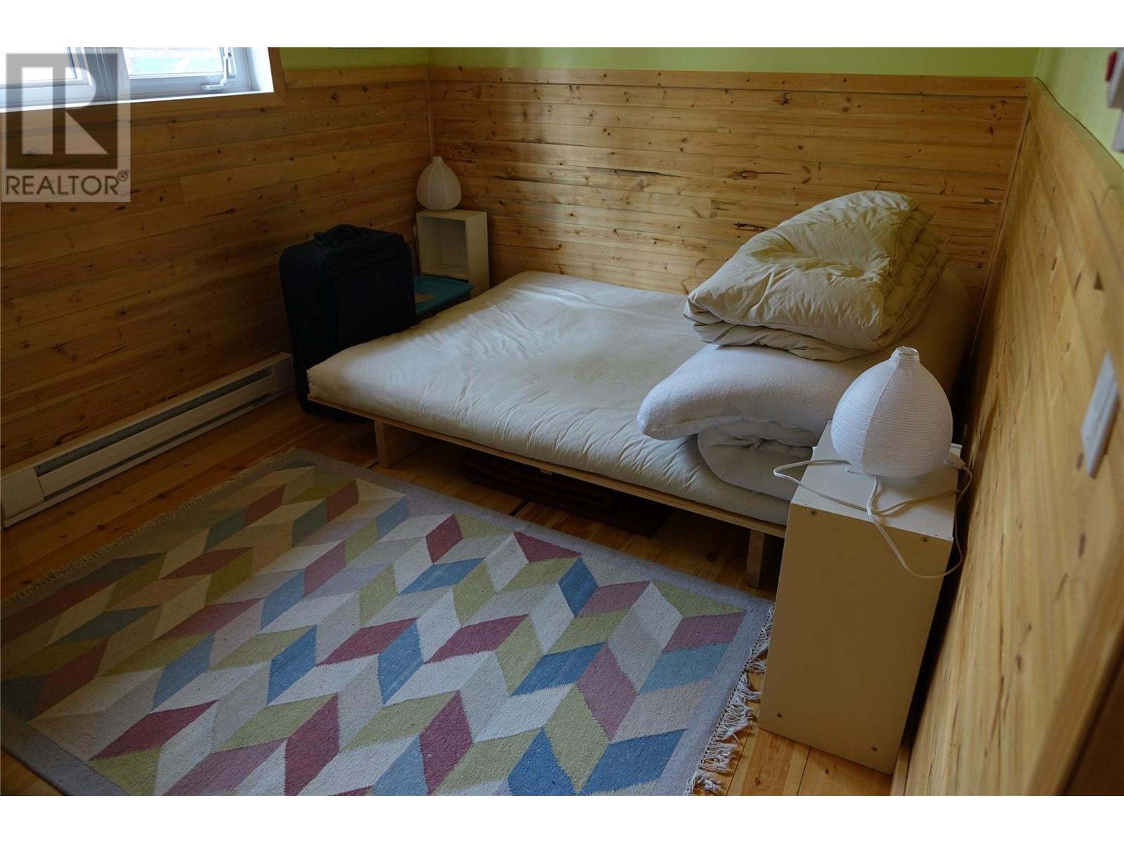 2304 Holmes-Deakin Road, Golden, British Columbia  V0A 1H1 - Photo 13 - 10345886