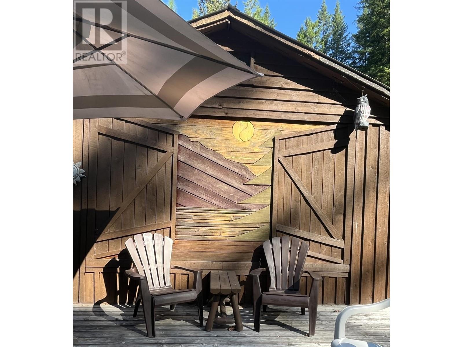 4460 6 Highway, Arrow Park, British Columbia  V0G 1R1 - Photo 16 - 10345865