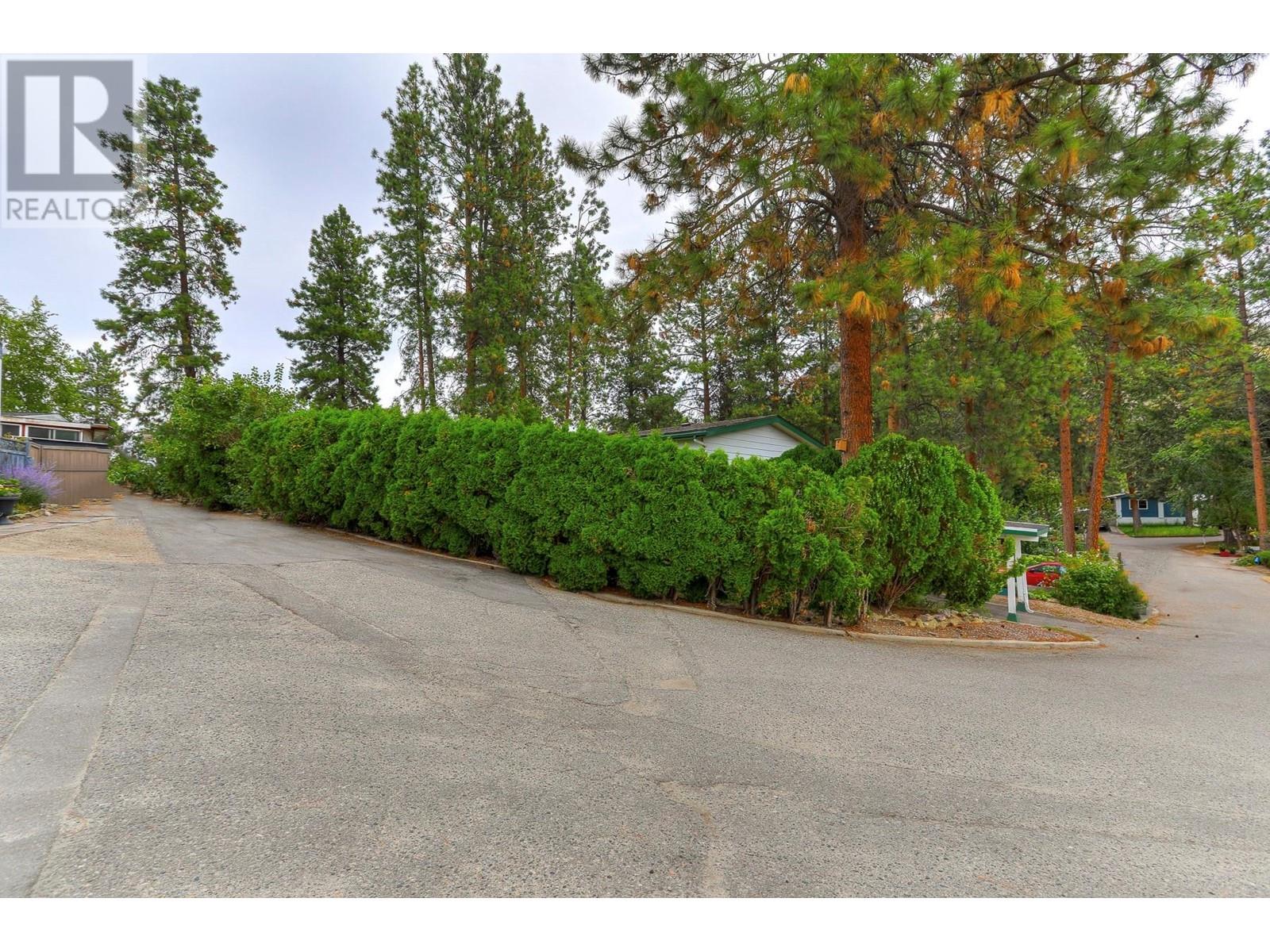 1999 97 S Highway Unit# 60, West Kelowna, British Columbia  V1Z 1B2 - Photo 28 - 10345611