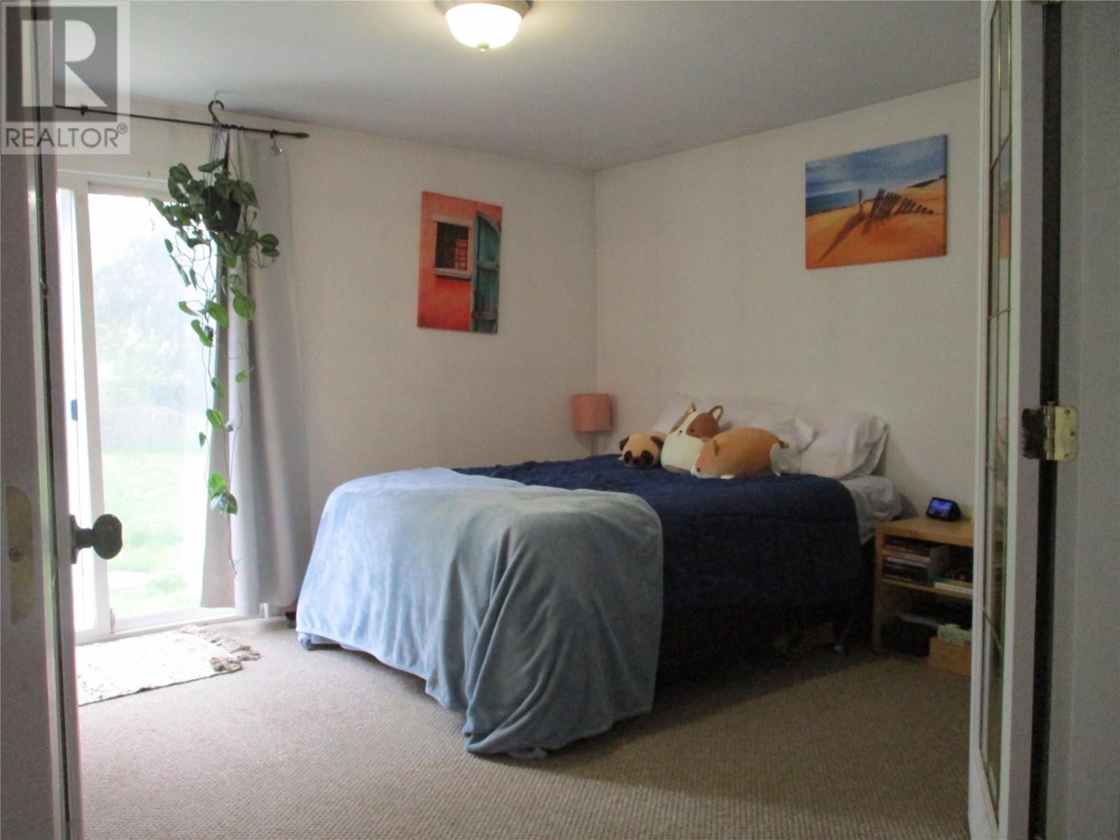 2805 Caen Road, Sorrento, British Columbia  V0E 2W0 - Photo 13 - 10345387
