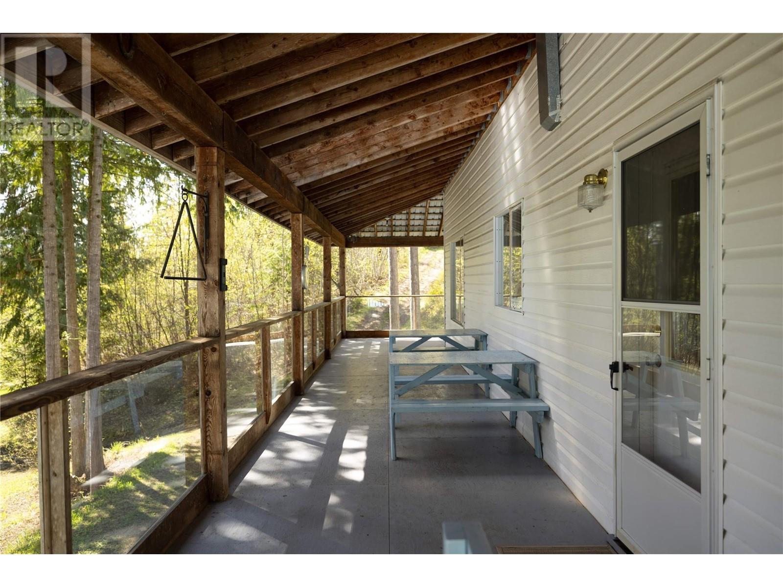 394 Gunter-Ellison Road, Enderby, British Columbia  V4Y 4G2 - Photo 6 - 10345897