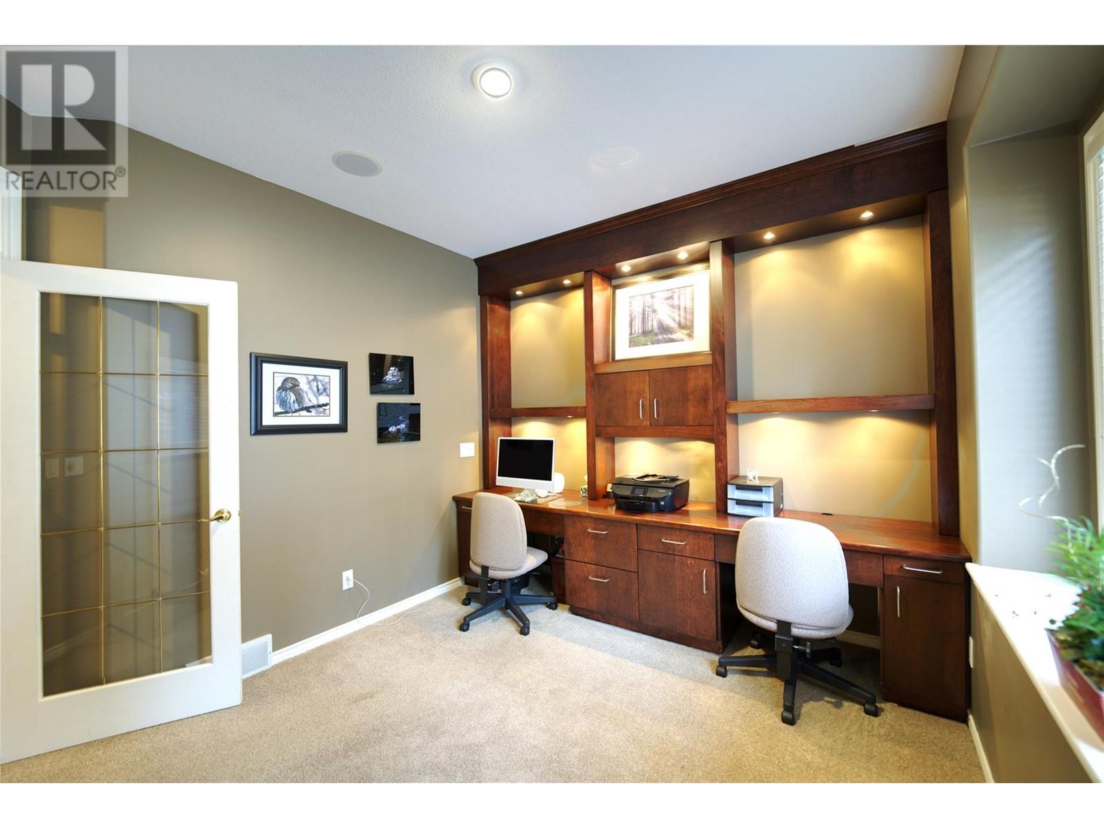 3905 Gallaghers Circle, Kelowna, British Columbia  V1W 3Z9 - Photo 17 - 10345835