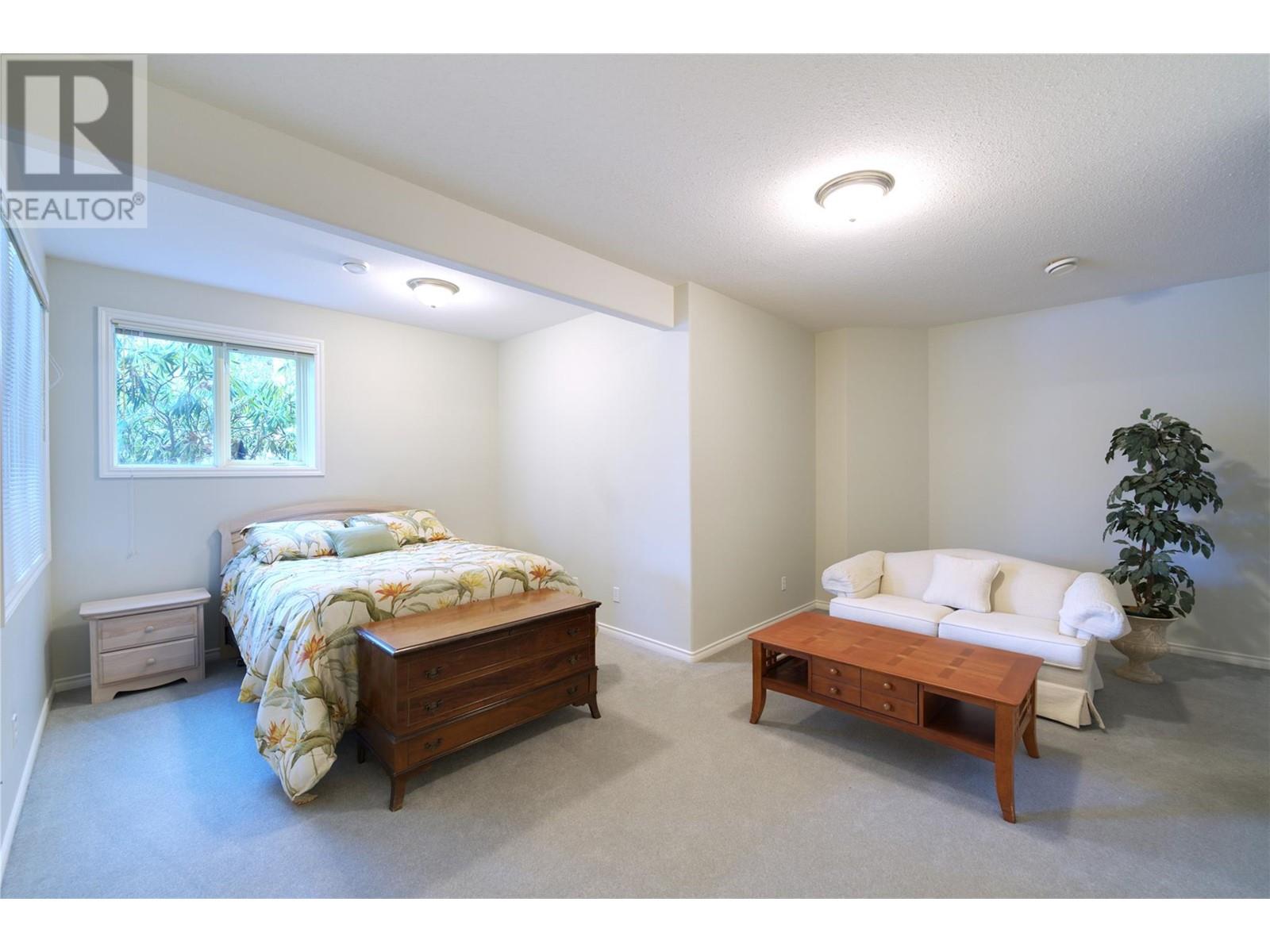 3905 Gallaghers Circle, Kelowna, British Columbia  V1W 3Z9 - Photo 34 - 10345835