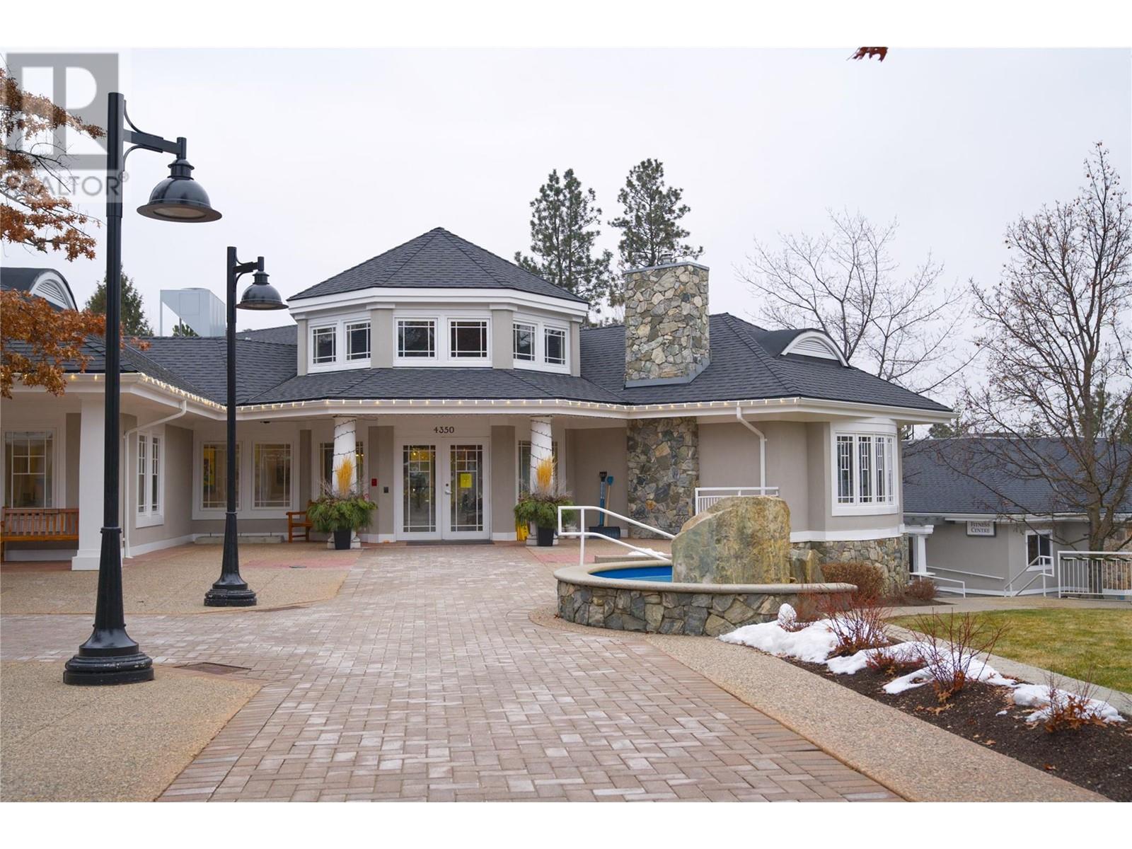 3905 Gallaghers Circle, Kelowna, British Columbia  V1W 3Z9 - Photo 40 - 10345835