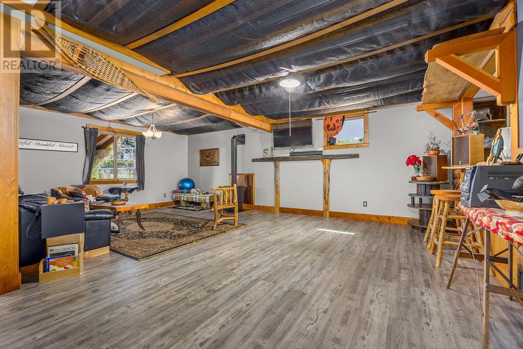 25 Preston West Drive, Enderby, British Columbia  V0E 1V1 - Photo 33 - 10345721
