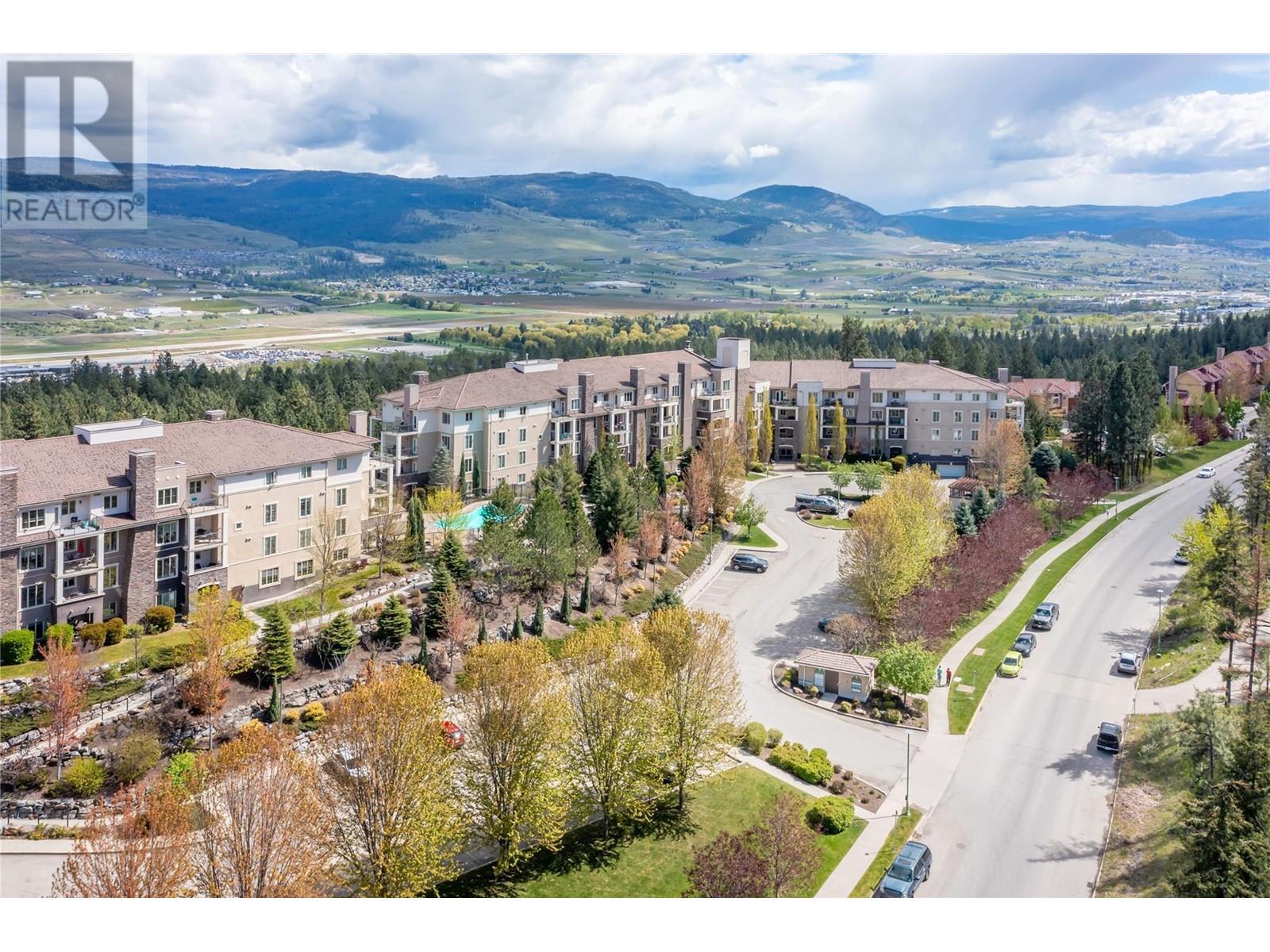 1875 Country Club Drive Unit# 1305, Kelowna, British Columbia  V1V 2W7 - Photo 5 - 10345705