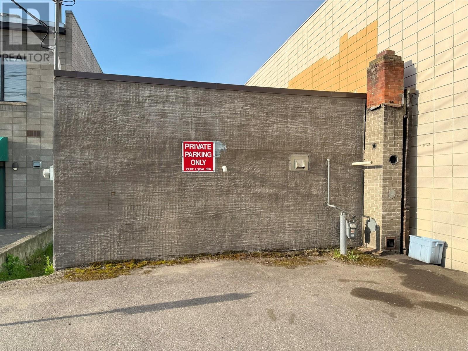 3107 31 Avenue, Vernon, British Columbia  V1T 2G9 - Photo 6 - 10344429