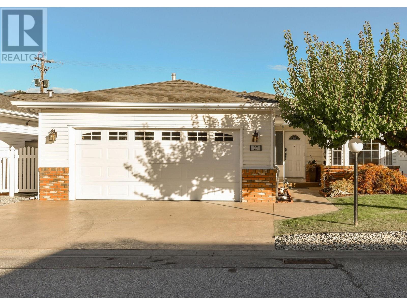 27 Kingfisher Drive, Penticton, British Columbia  V2A 8K6 - Photo 1 - 10345804