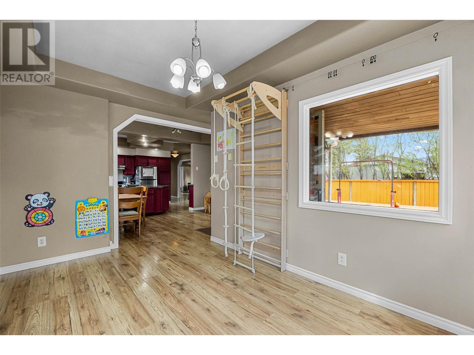5214 Kamloops Vernon Highway, Westwold, British Columbia  V0E 3B1 - Photo 15 - 10345742