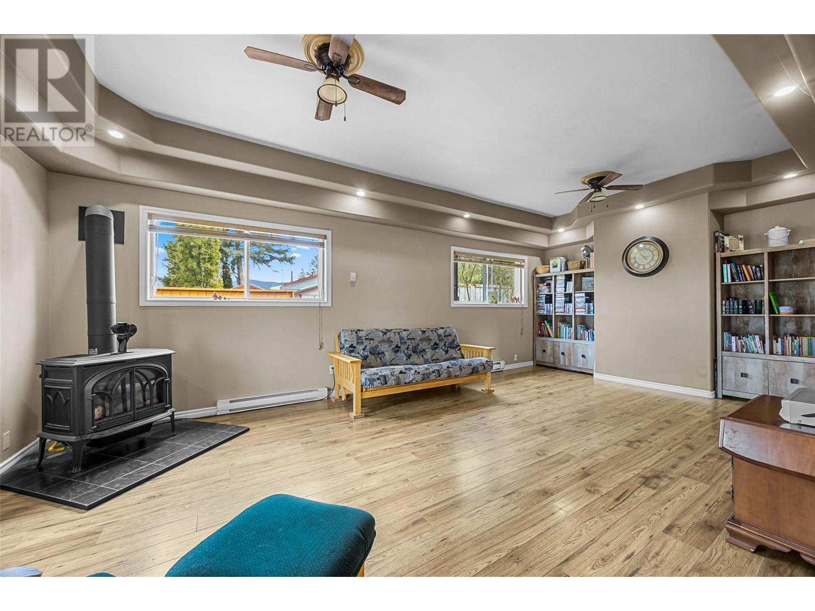 5214 Kamloops Vernon Highway, Westwold, British Columbia  V0E 3B1 - Photo 17 - 10345742
