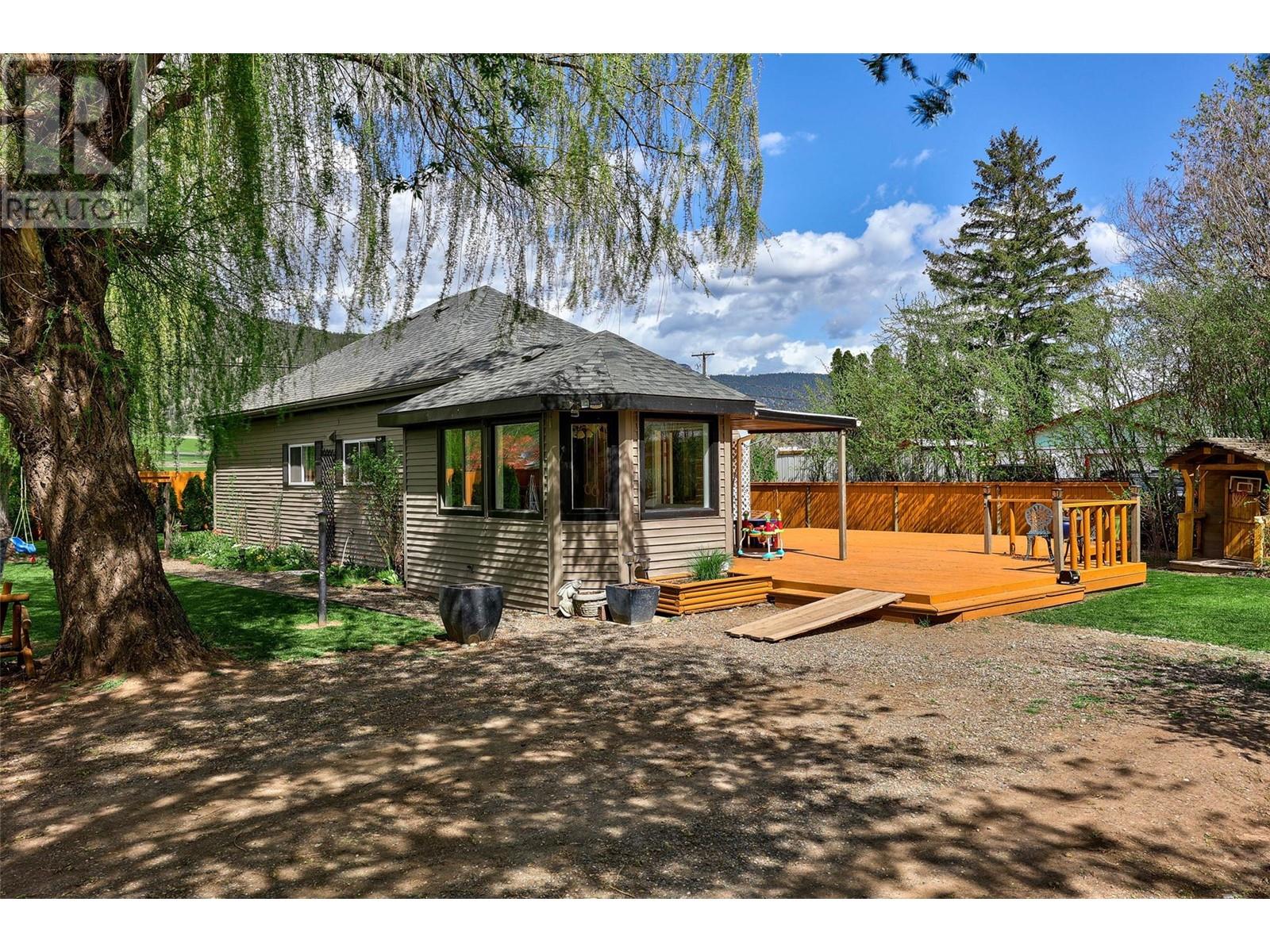 5214 Kamloops Vernon Highway, Westwold, British Columbia  V0E 3B1 - Photo 2 - 10345742