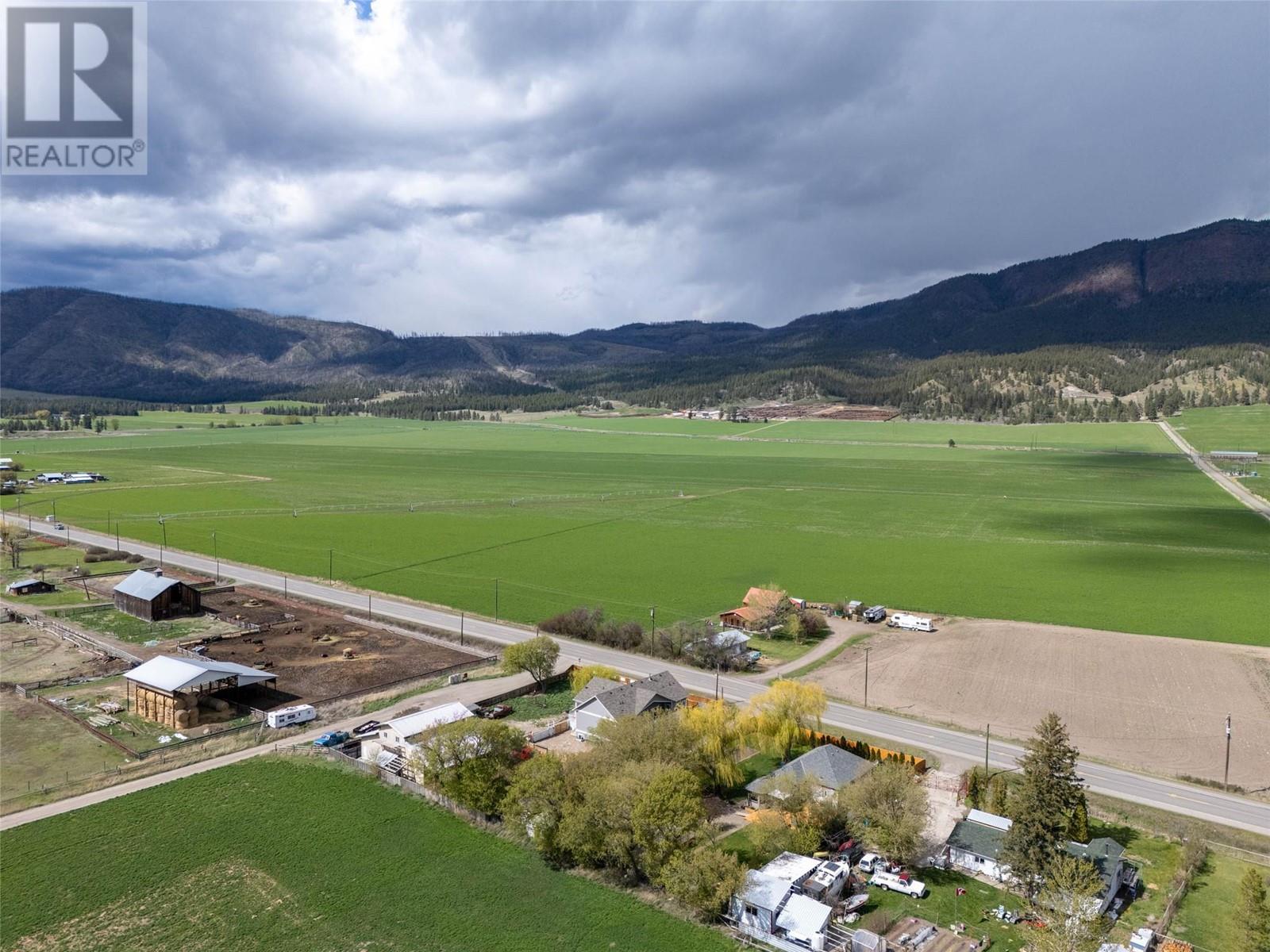 5214 Kamloops Vernon Highway, Westwold, British Columbia  V0E 3B1 - Photo 58 - 10345742