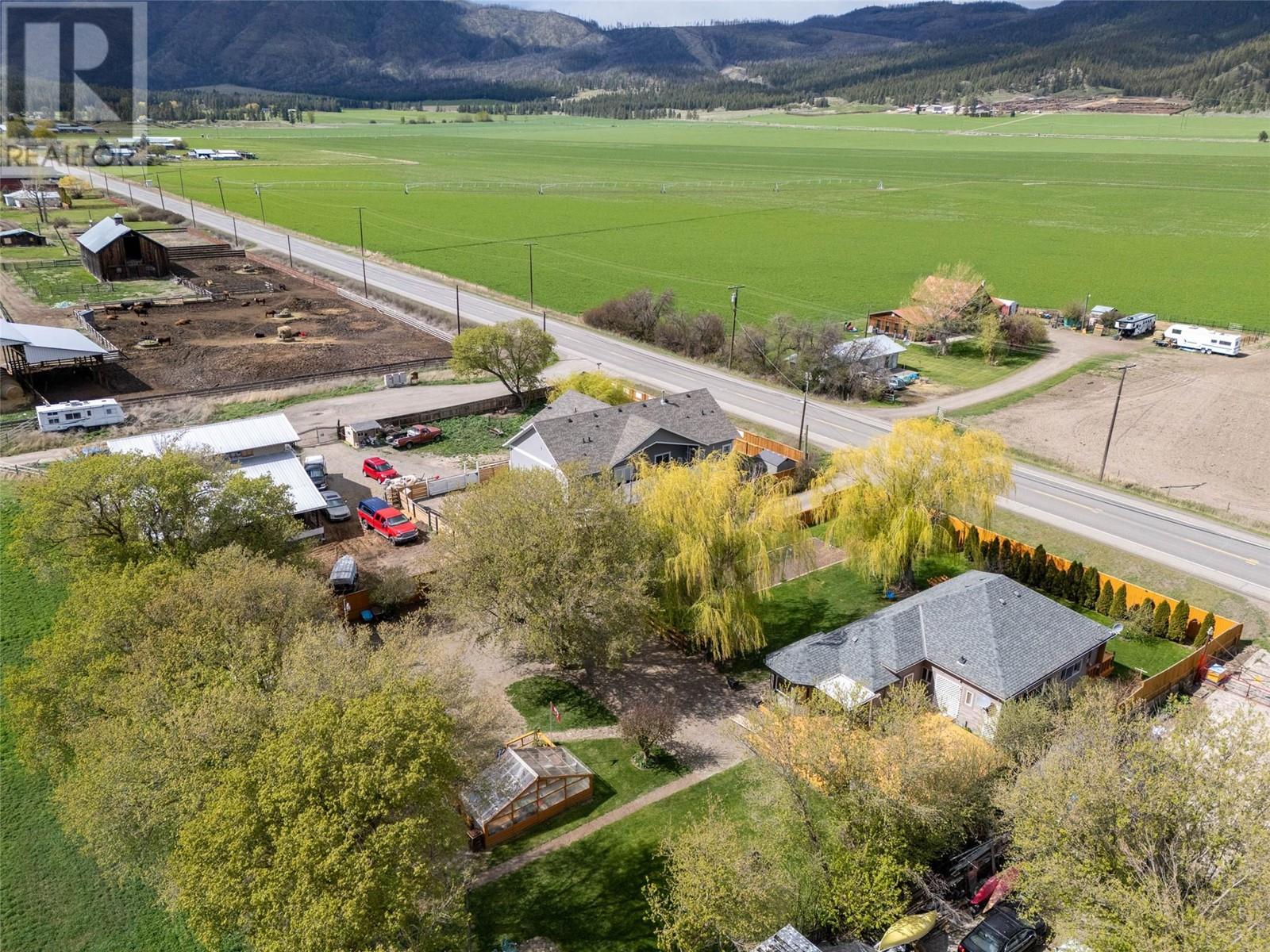 5214 Kamloops Vernon Highway, Westwold, British Columbia  V0E 3B1 - Photo 59 - 10345742