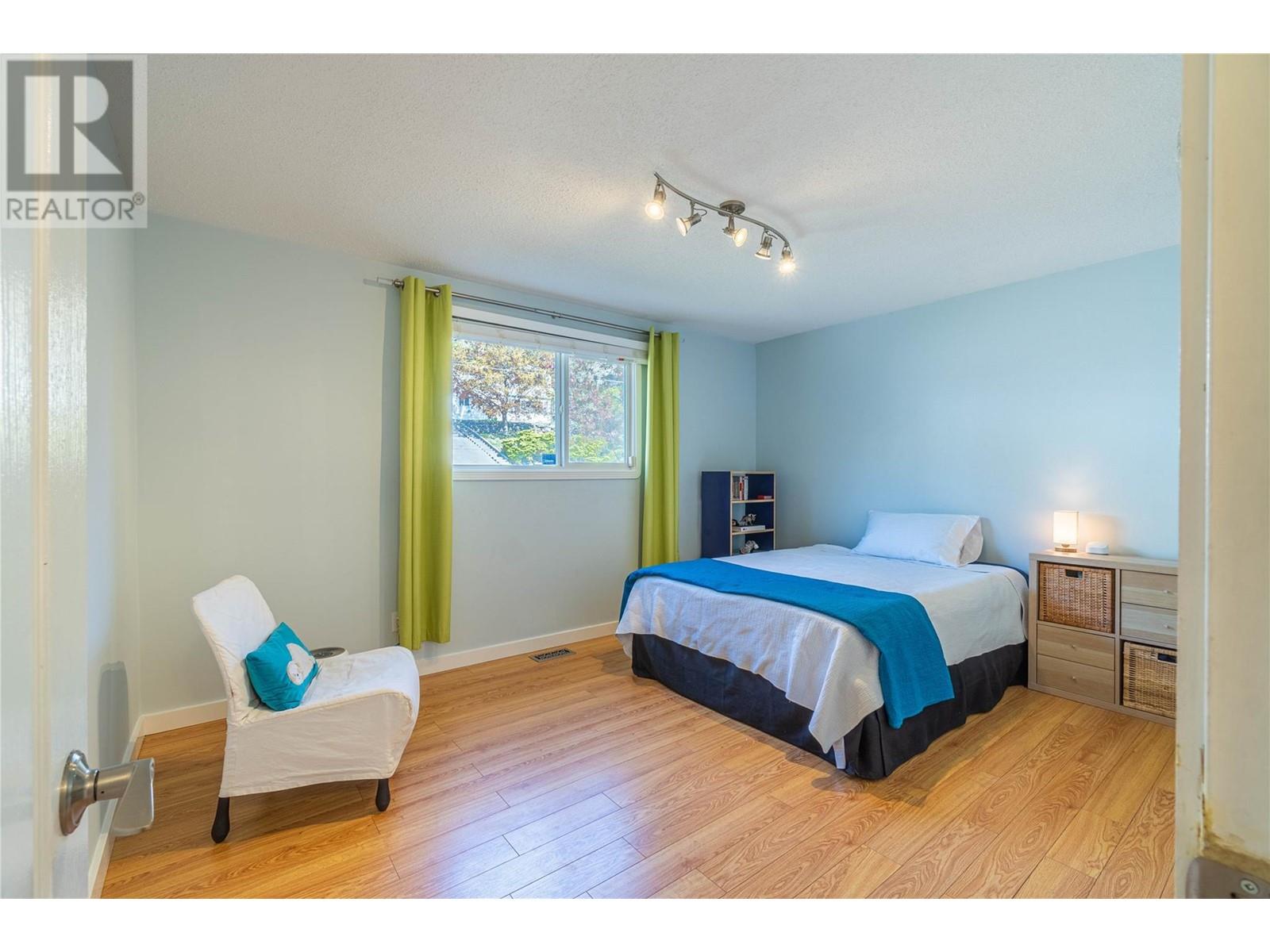 963 Sicamore Drive, Kamloops, British Columbia  V2B 8B7 - Photo 14 - 10345710