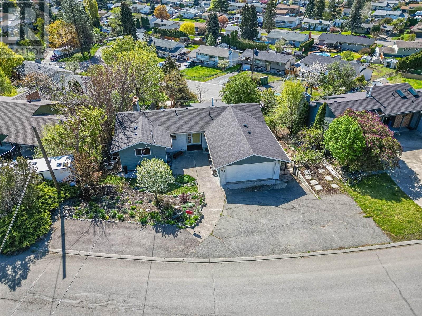 963 Sicamore Drive, Kamloops, British Columbia  V2B 8B7 - Photo 32 - 10345710