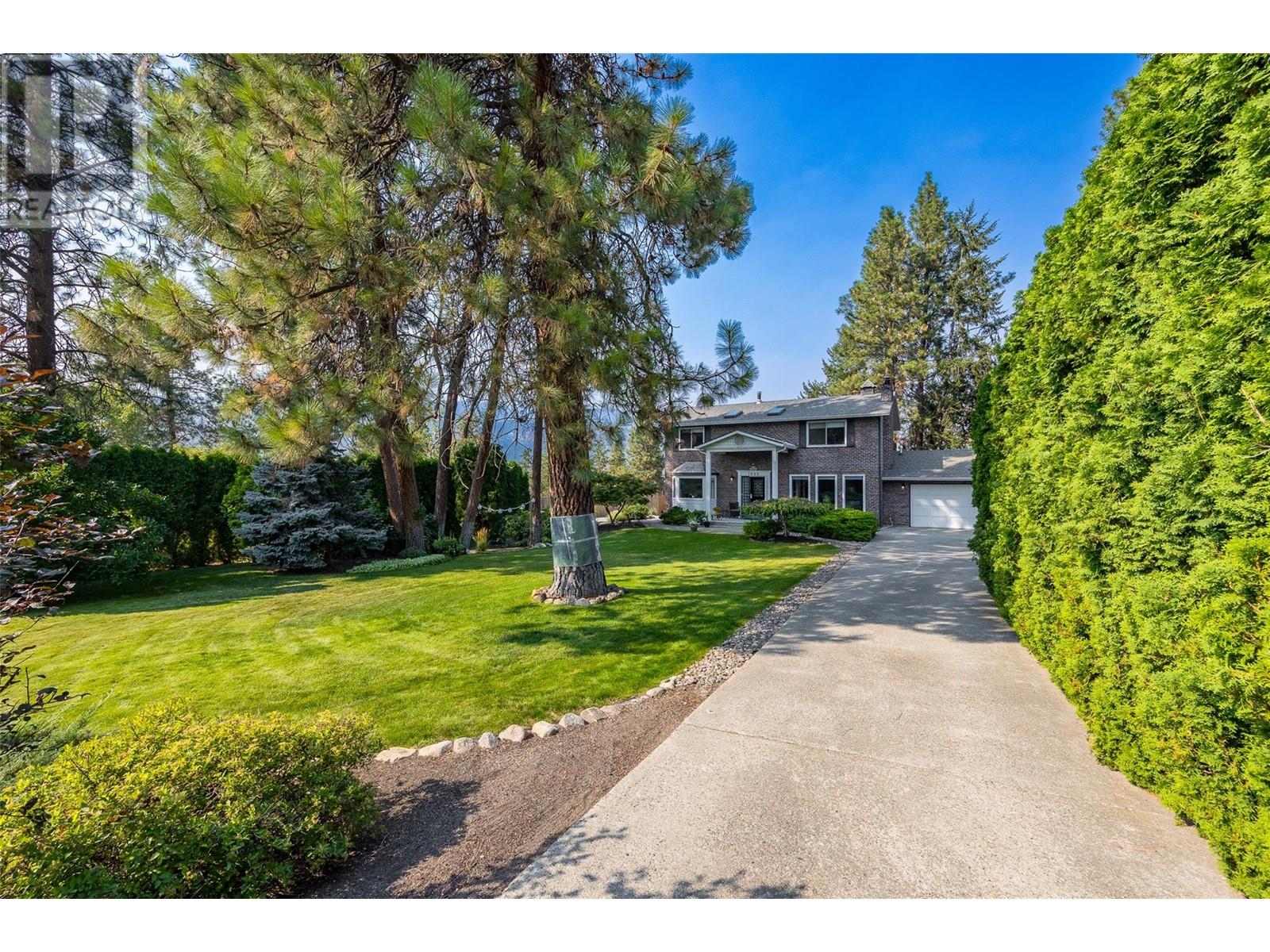 1996 Tomat Avenue, Kelowna, British Columbia  V1Z 3C5 - Photo 1 - 10344897