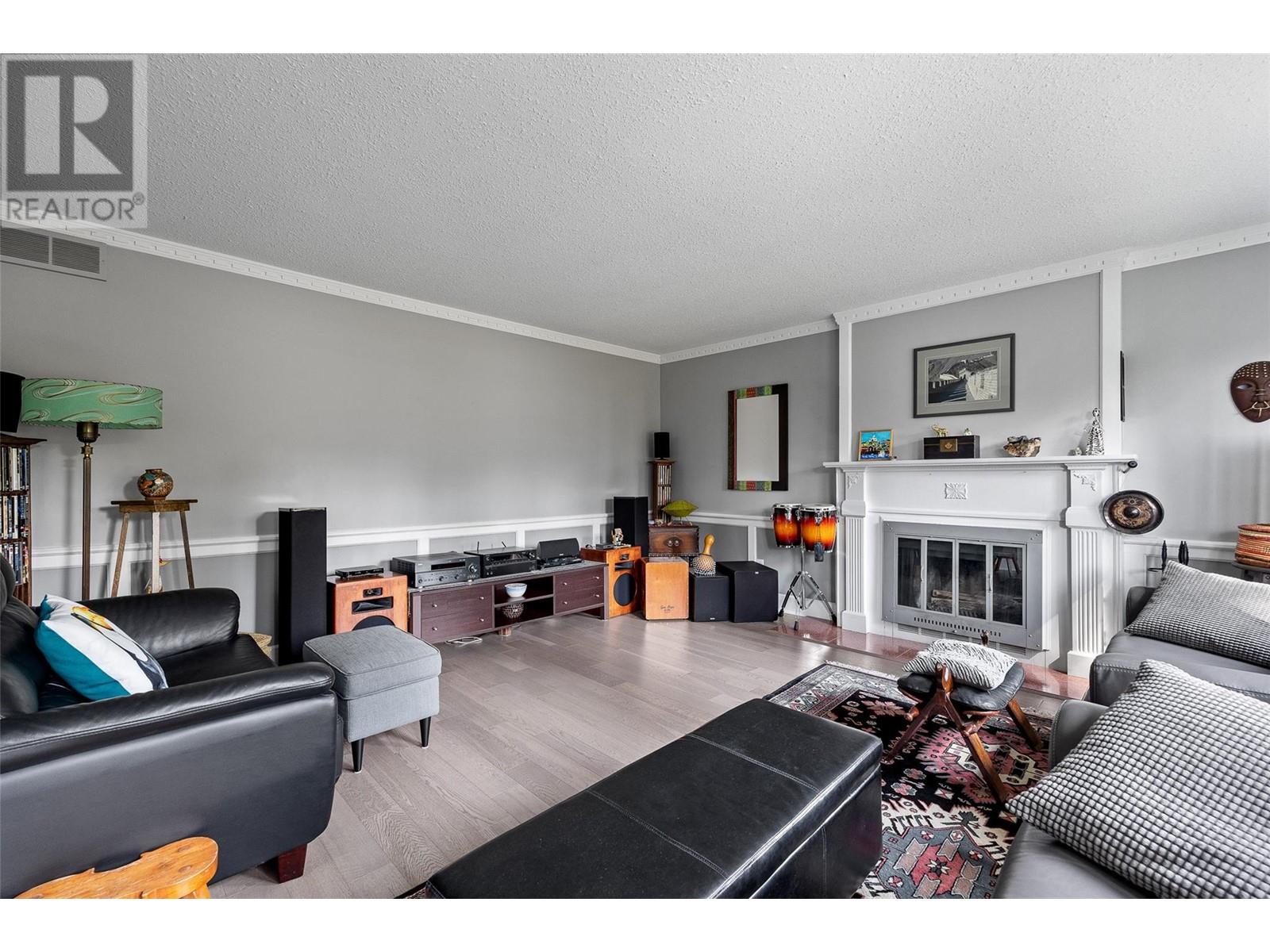 1996 Tomat Avenue, Kelowna, British Columbia  V1Z 3C5 - Photo 12 - 10344897