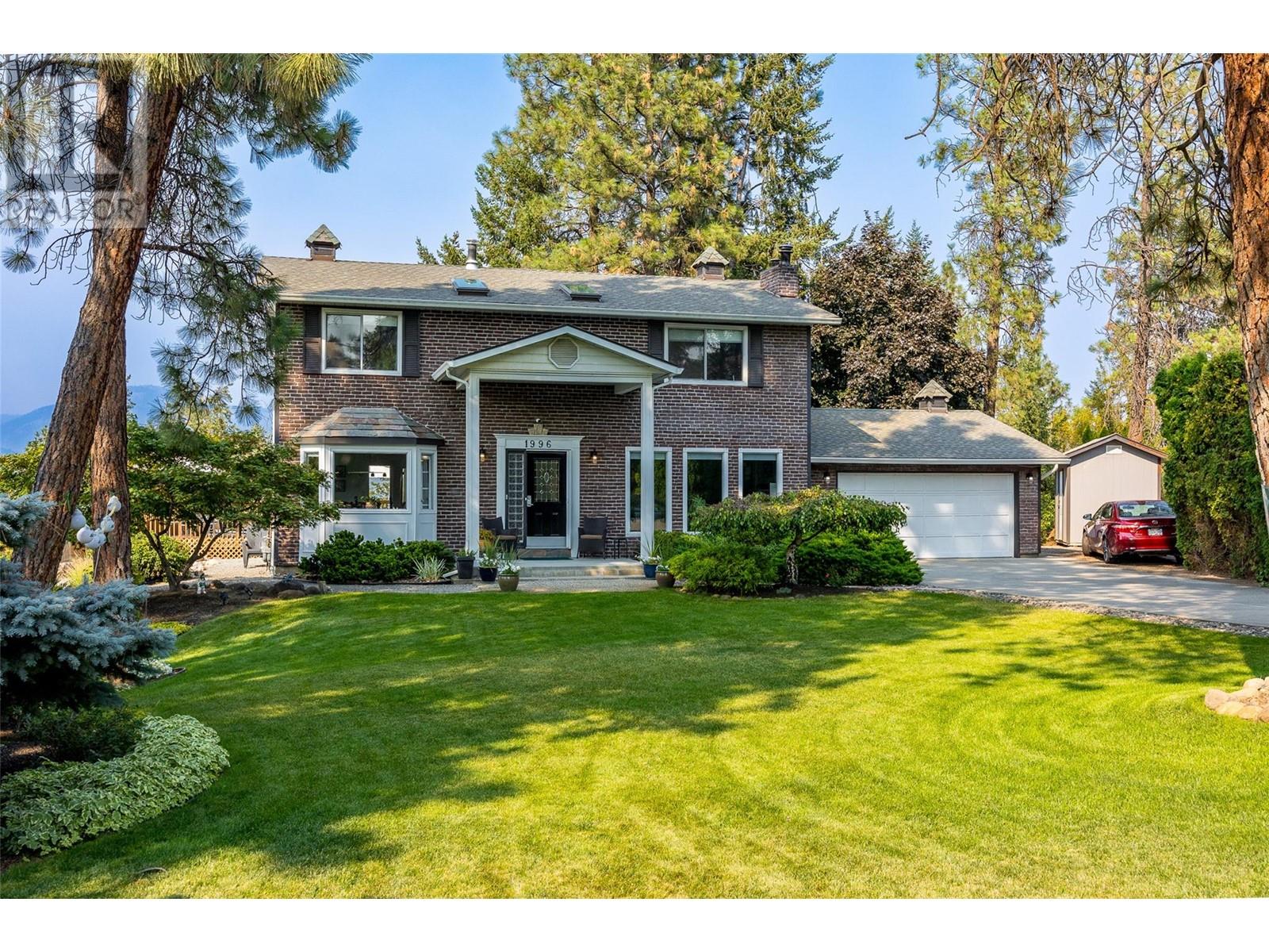 1996 Tomat Avenue, Kelowna, British Columbia  V1Z 3C5 - Photo 2 - 10344897