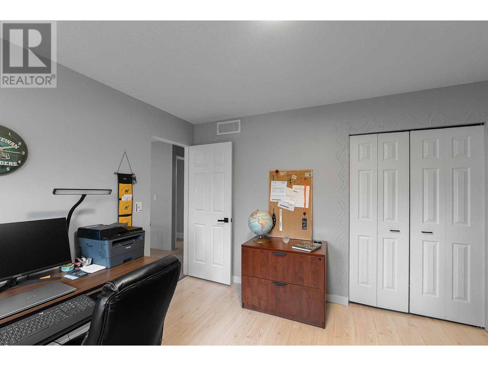 1996 Tomat Avenue, Kelowna, British Columbia  V1Z 3C5 - Photo 30 - 10344897