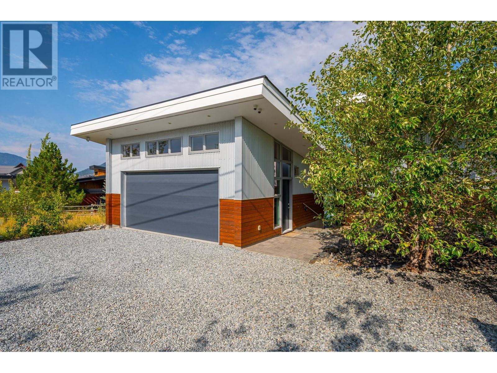6993 Old Nicola Trail, Merritt, British Columbia  V1K 1B8 - Photo 48 - 10345889