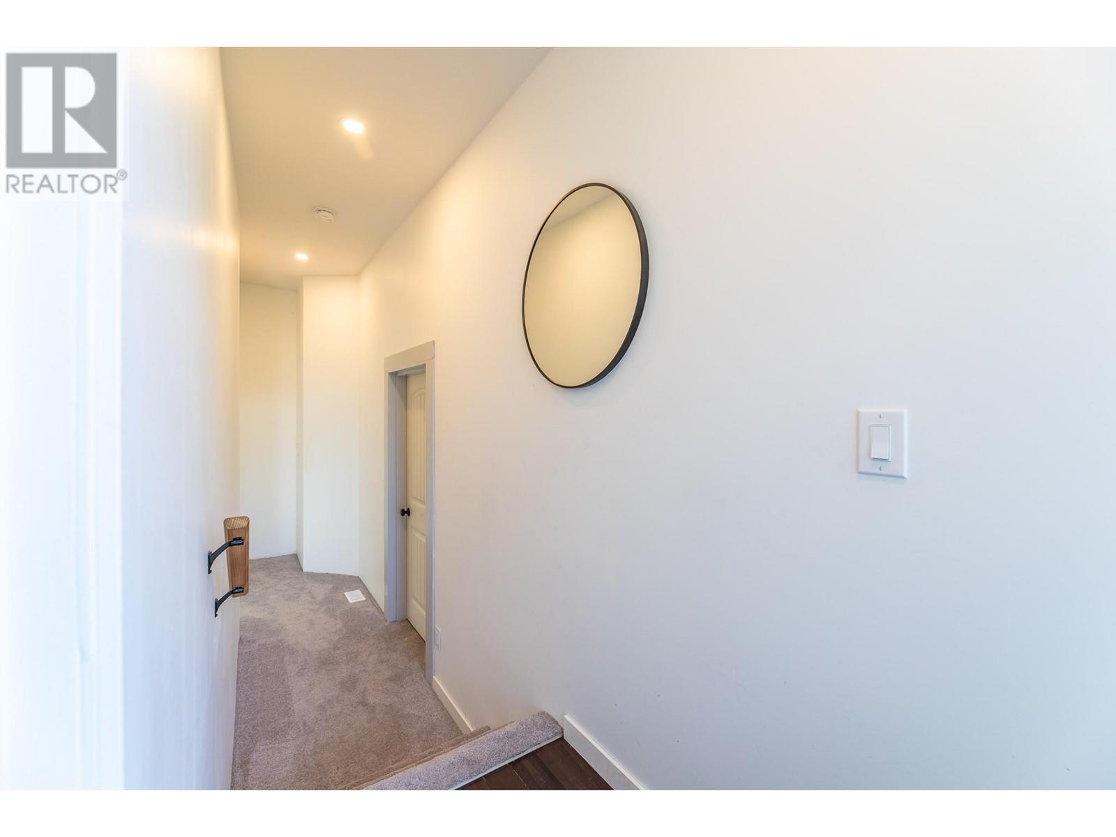 9718 Julia Street, Summerland, British Columbia  V0H 1Z6 - Photo 27 - 10345871