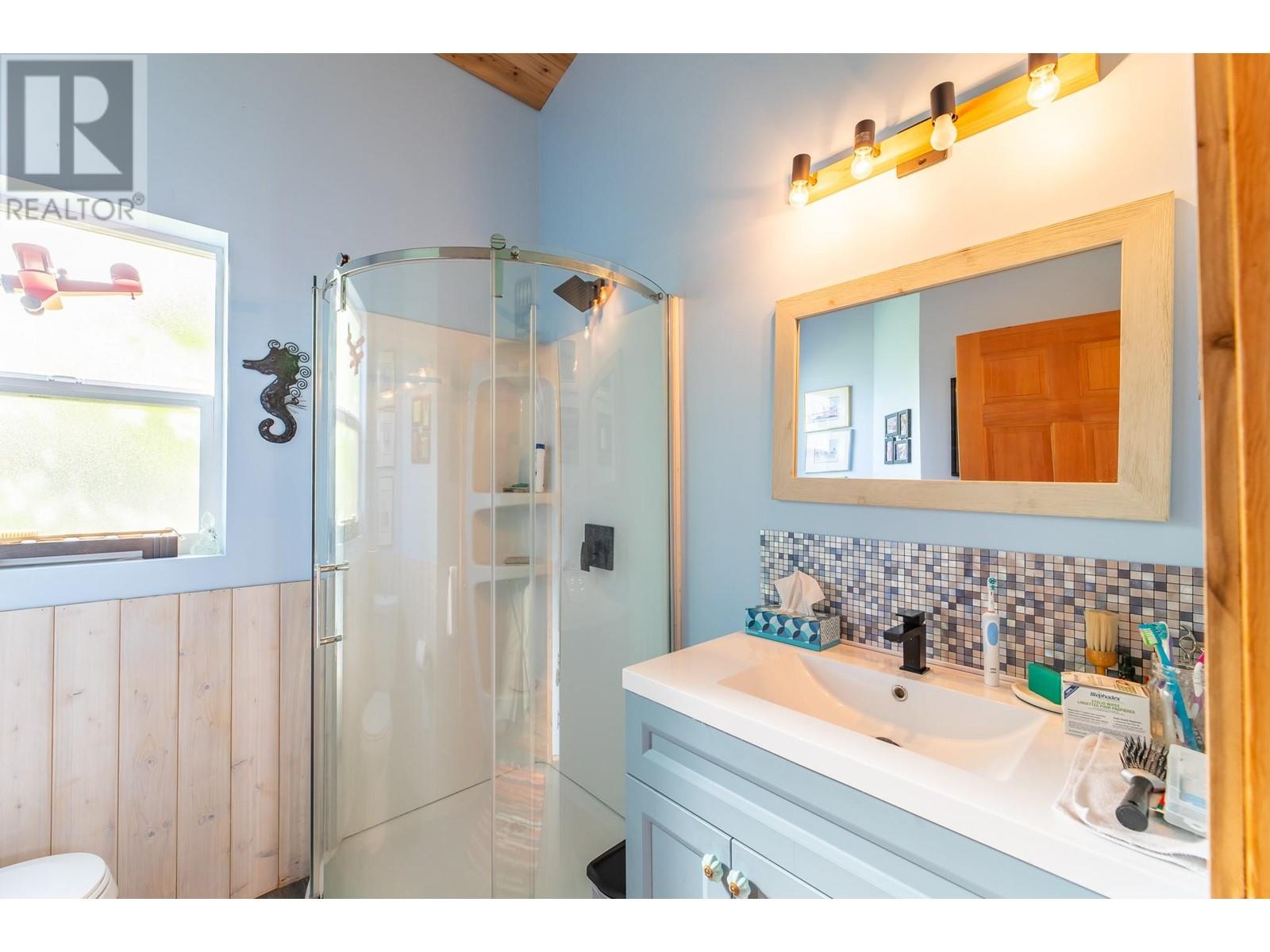 9718 Julia Street, Summerland, British Columbia  V0H 1Z6 - Photo 34 - 10345871