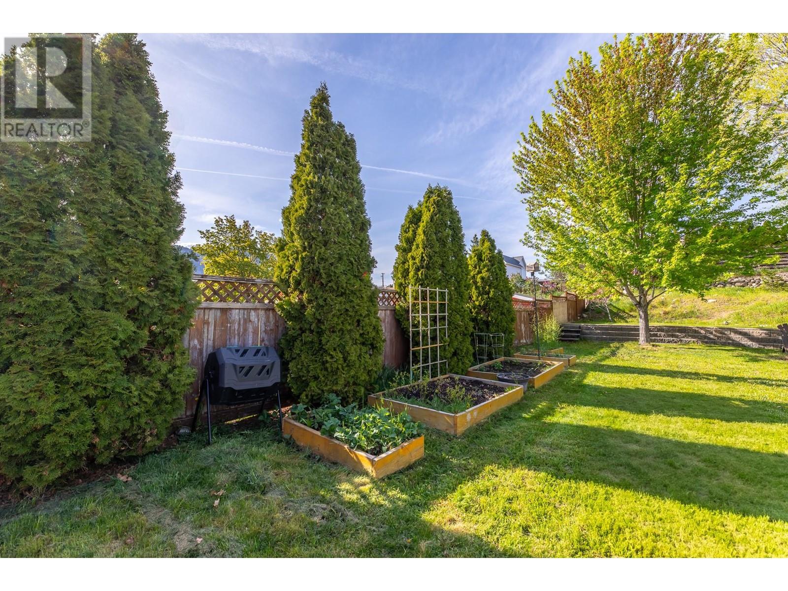 9718 Julia Street, Summerland, British Columbia  V0H 1Z6 - Photo 39 - 10345871