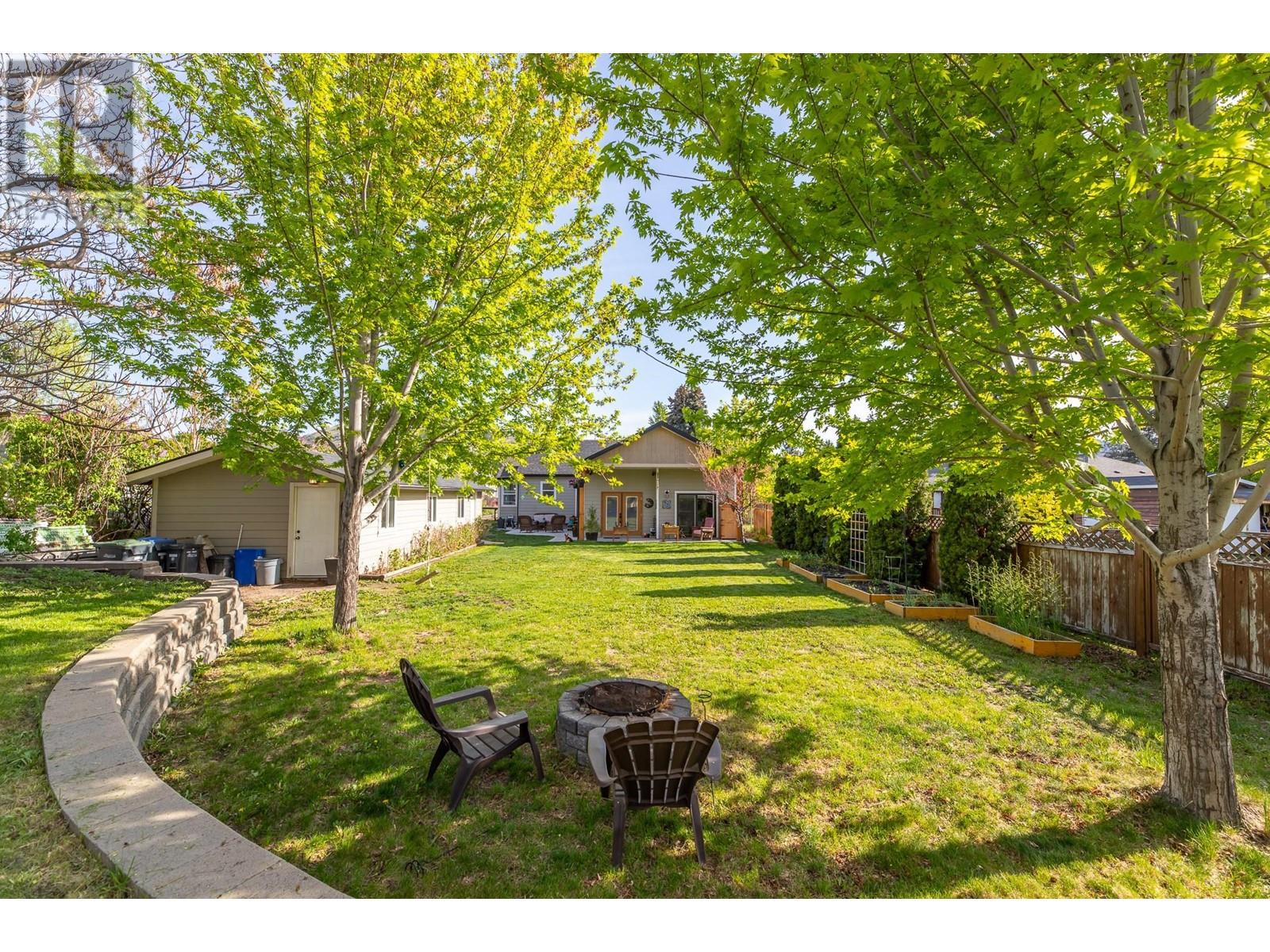 9718 Julia Street, Summerland, British Columbia  V0H 1Z6 - Photo 43 - 10345871