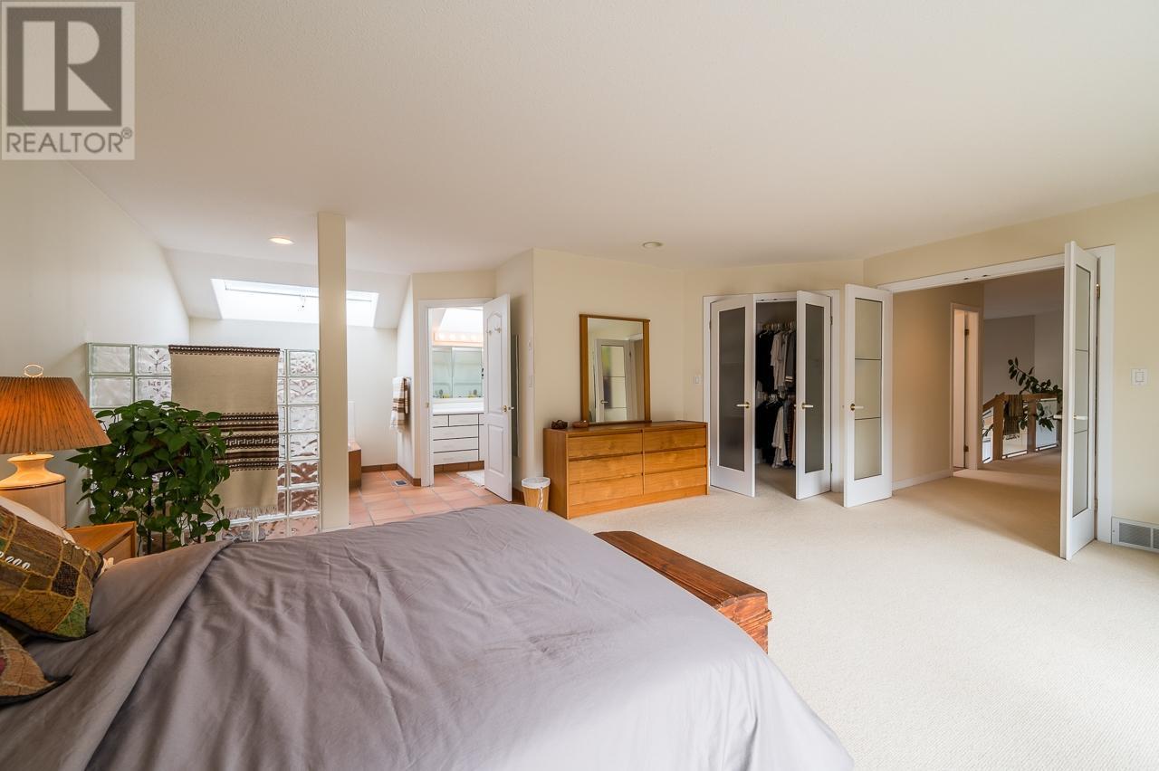 604 Stansfield Road, Kamloops, British Columbia  V2B 6M3 - Photo 34 - 10345868