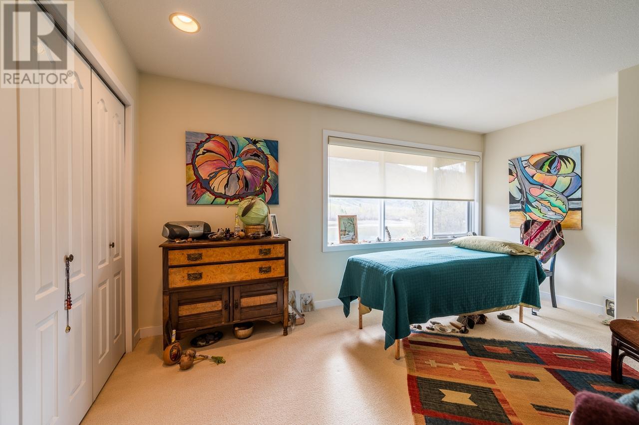 604 Stansfield Road, Kamloops, British Columbia  V2B 6M3 - Photo 37 - 10345868