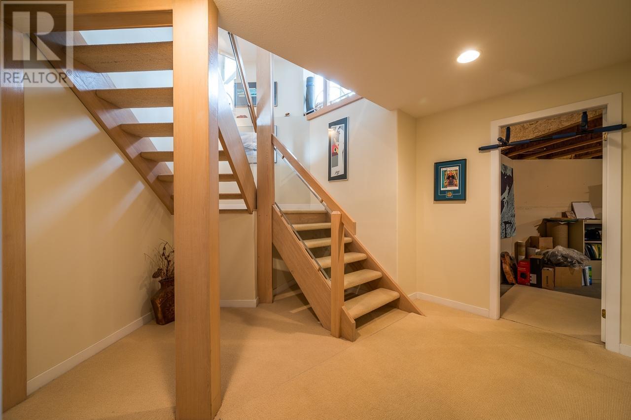 604 Stansfield Road, Kamloops, British Columbia  V2B 6M3 - Photo 39 - 10345868