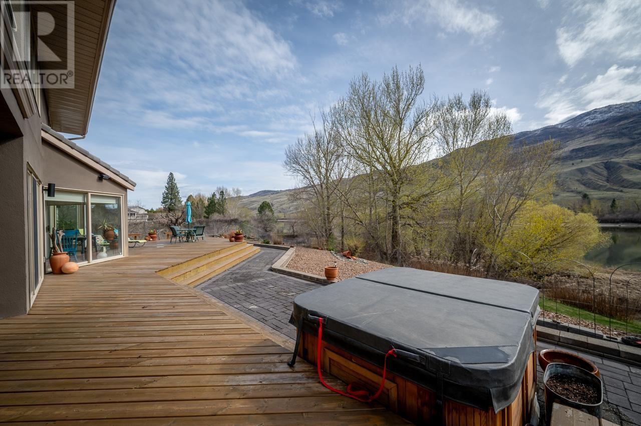 604 Stansfield Road, Kamloops, British Columbia  V2B 6M3 - Photo 49 - 10345868