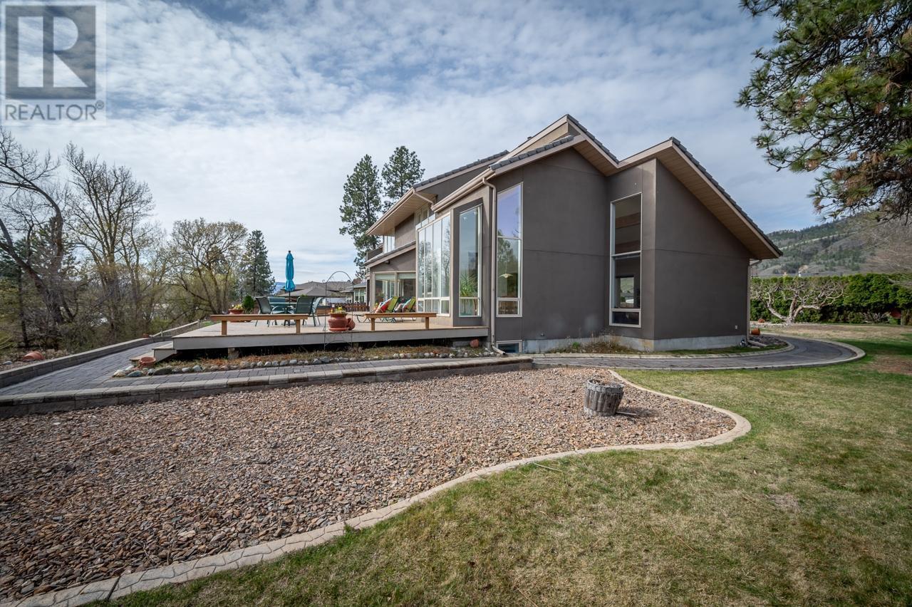 604 Stansfield Road, Kamloops, British Columbia  V2B 6M3 - Photo 55 - 10345868