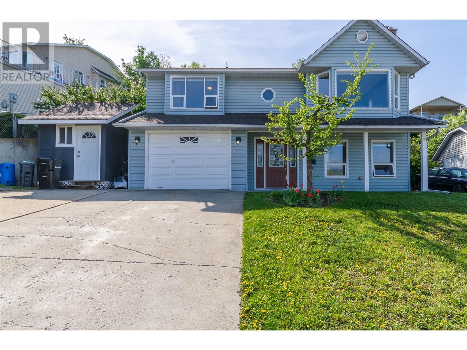 1058 11 Avenue, Vernon, British Columbia  V1B 2R5 - Photo 1 - 10345853