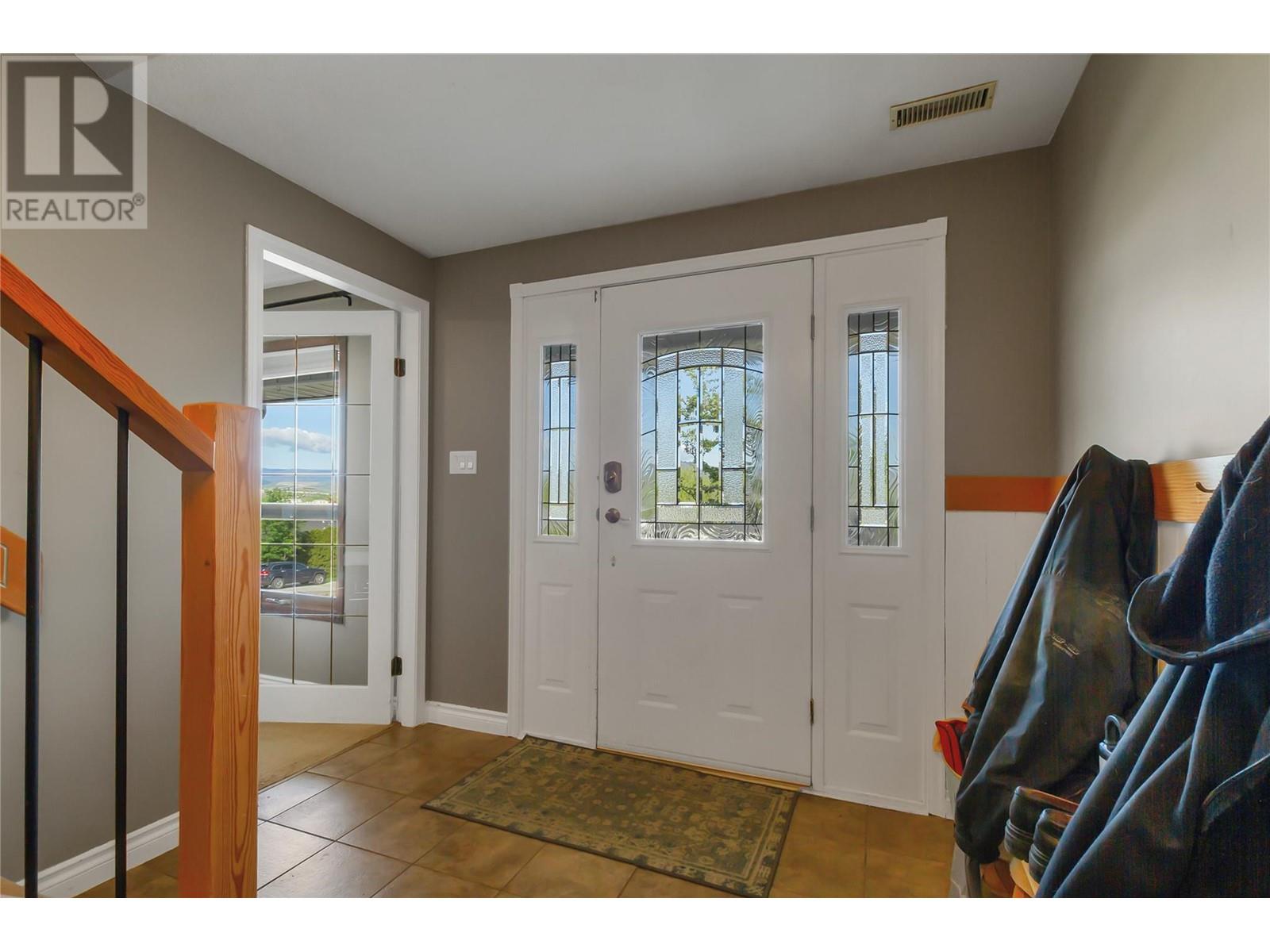 1058 11 Avenue, Vernon, British Columbia  V1B 2R5 - Photo 29 - 10345853