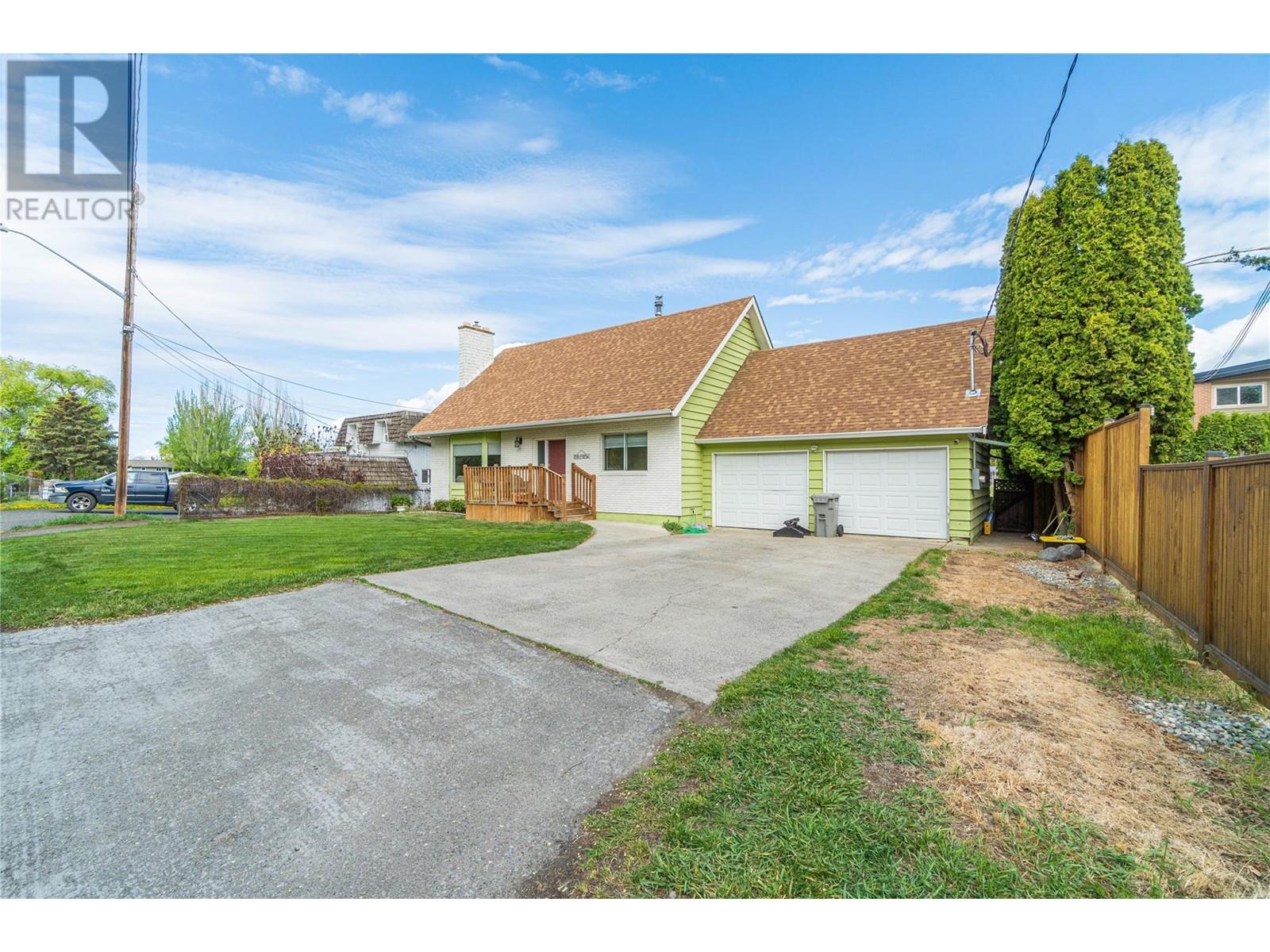 1338 Kenora Road, Kamloops, British Columbia  V2B 3X7 - Photo 2 - 10345508