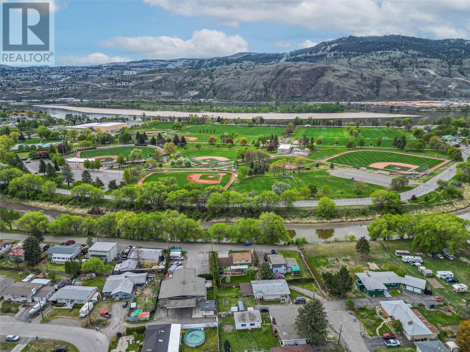 1338 Kenora Road, Kamloops, British Columbia  V2B 3X7 - Photo 6 - 10345508