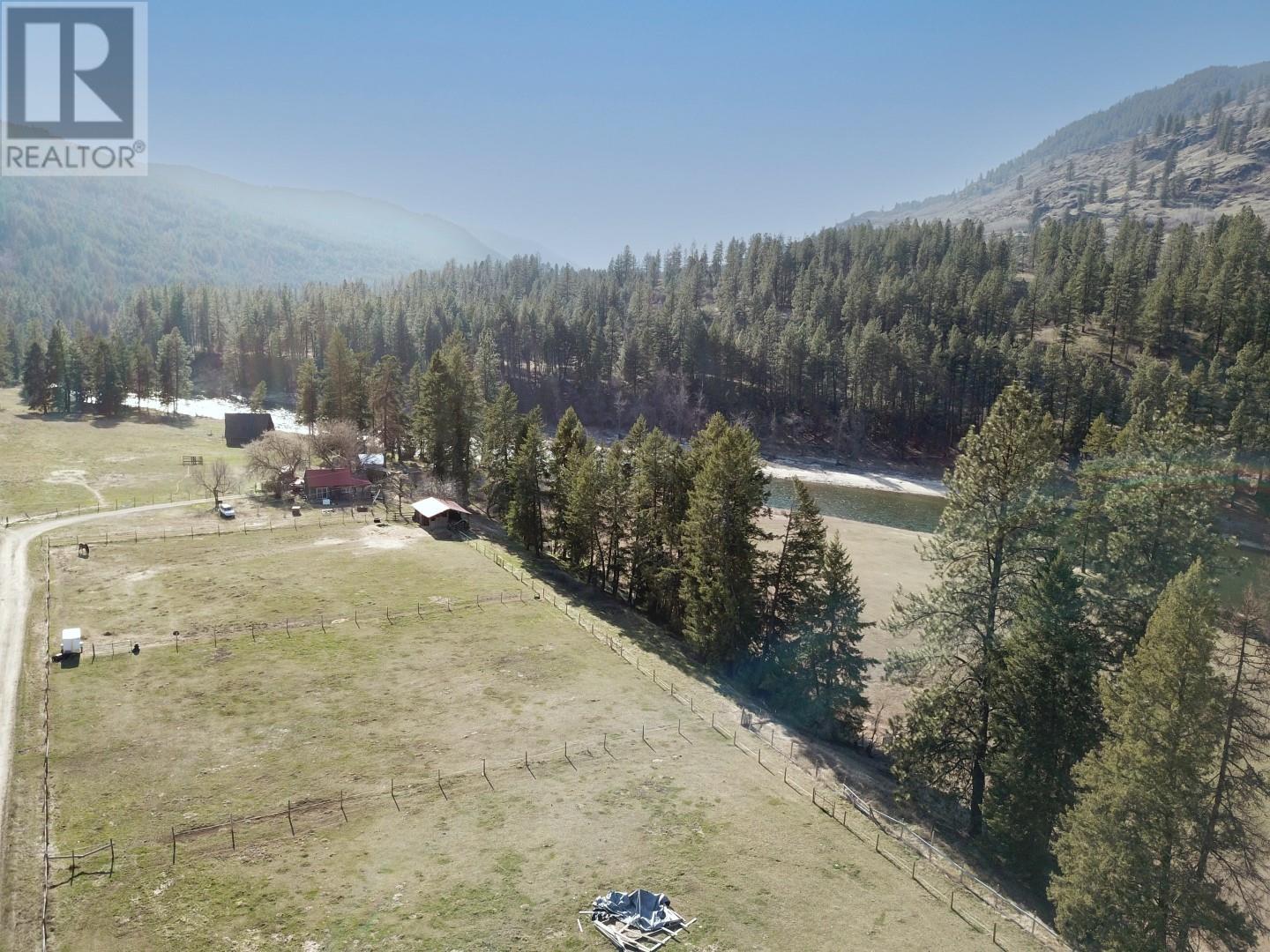 855 Ponderosa Drive, Christina Lake, British Columbia  V0H 1E0 - Photo 10 - 10345915