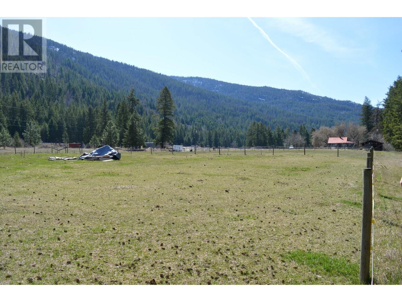 855 Ponderosa Drive, Christina Lake, British Columbia  V0H 1E0 - Photo 15 - 10345915