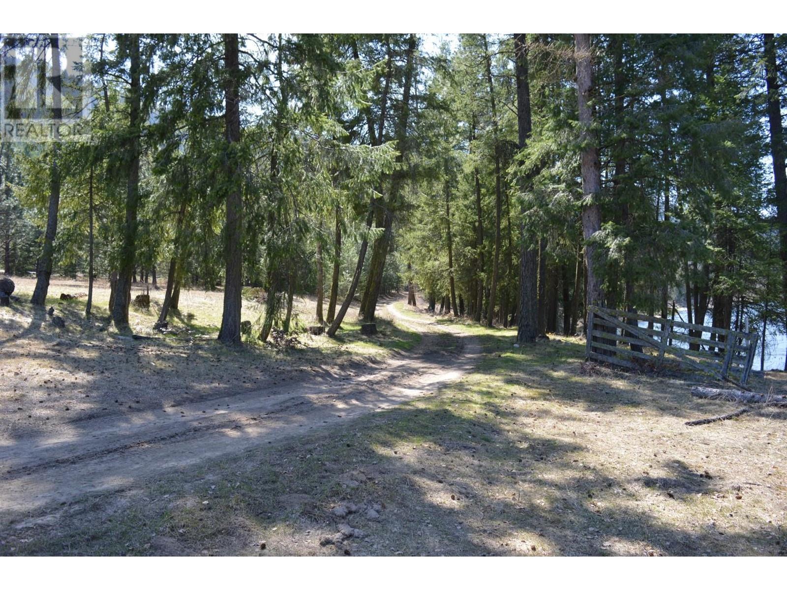 855 Ponderosa Drive, Christina Lake, British Columbia  V0H 1E0 - Photo 18 - 10345915
