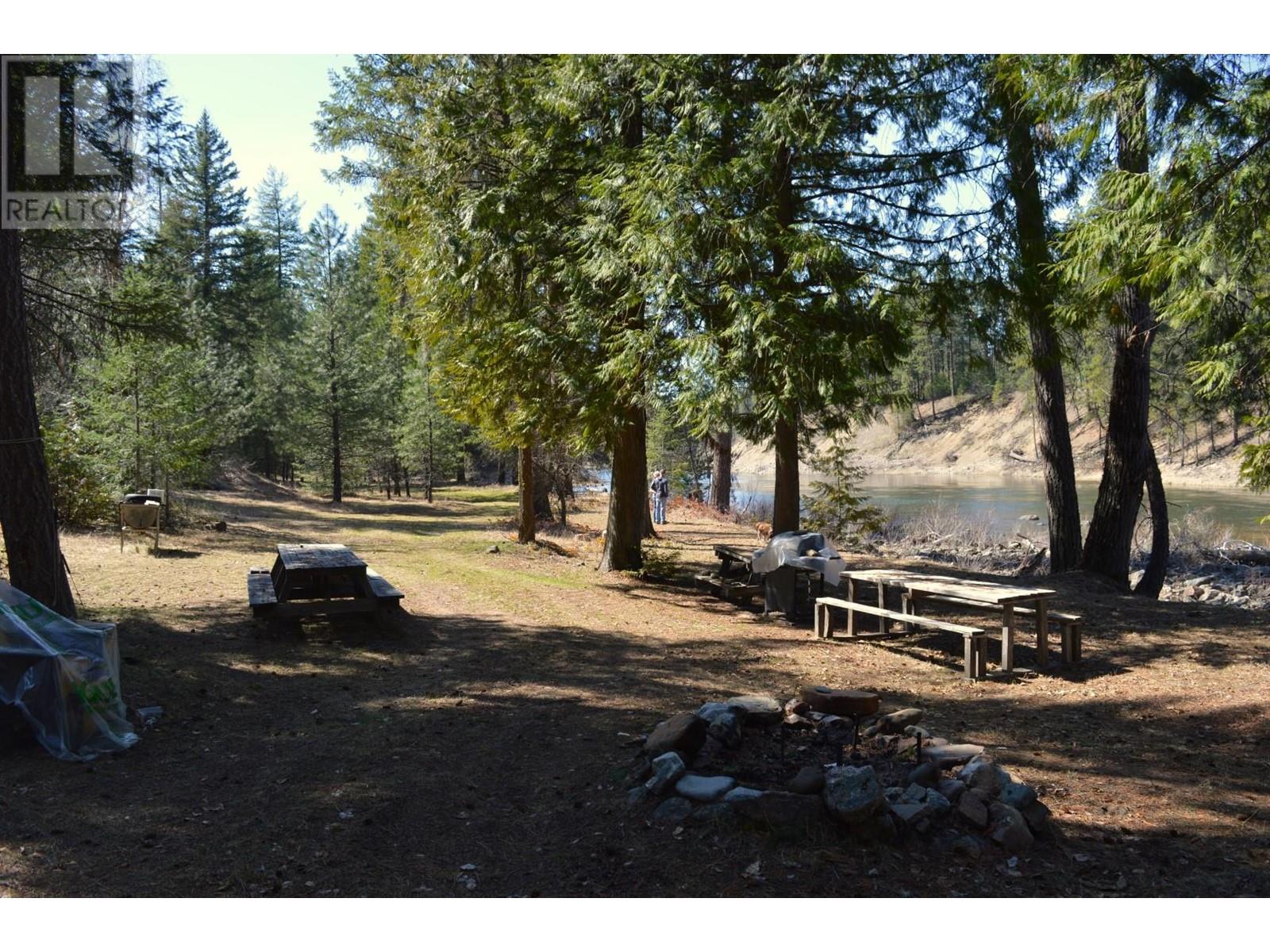 855 Ponderosa Drive, Christina Lake, British Columbia  V0H 1E0 - Photo 20 - 10345915