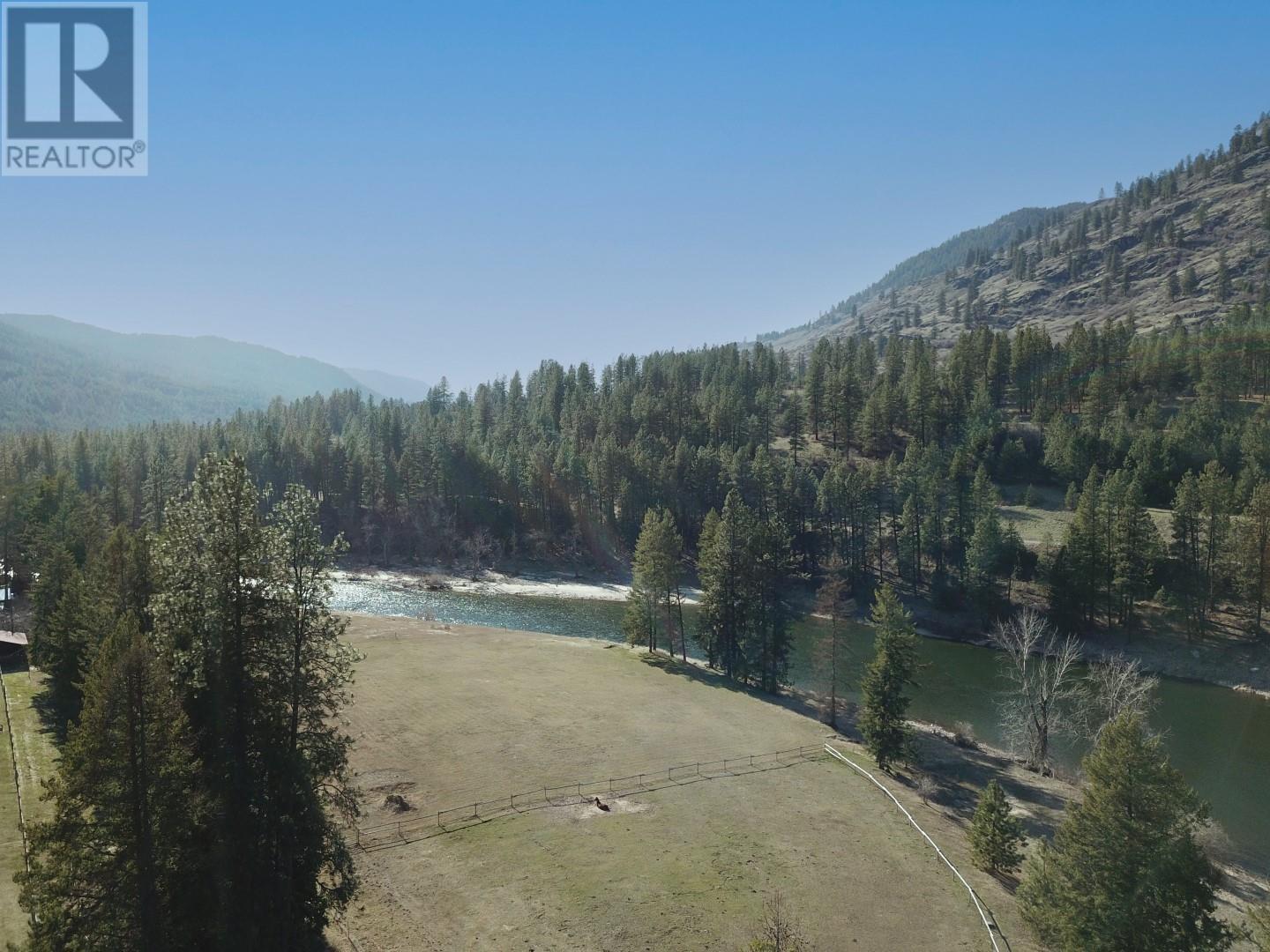 855 Ponderosa Drive, Christina Lake, British Columbia  V0H 1E0 - Photo 3 - 10345915