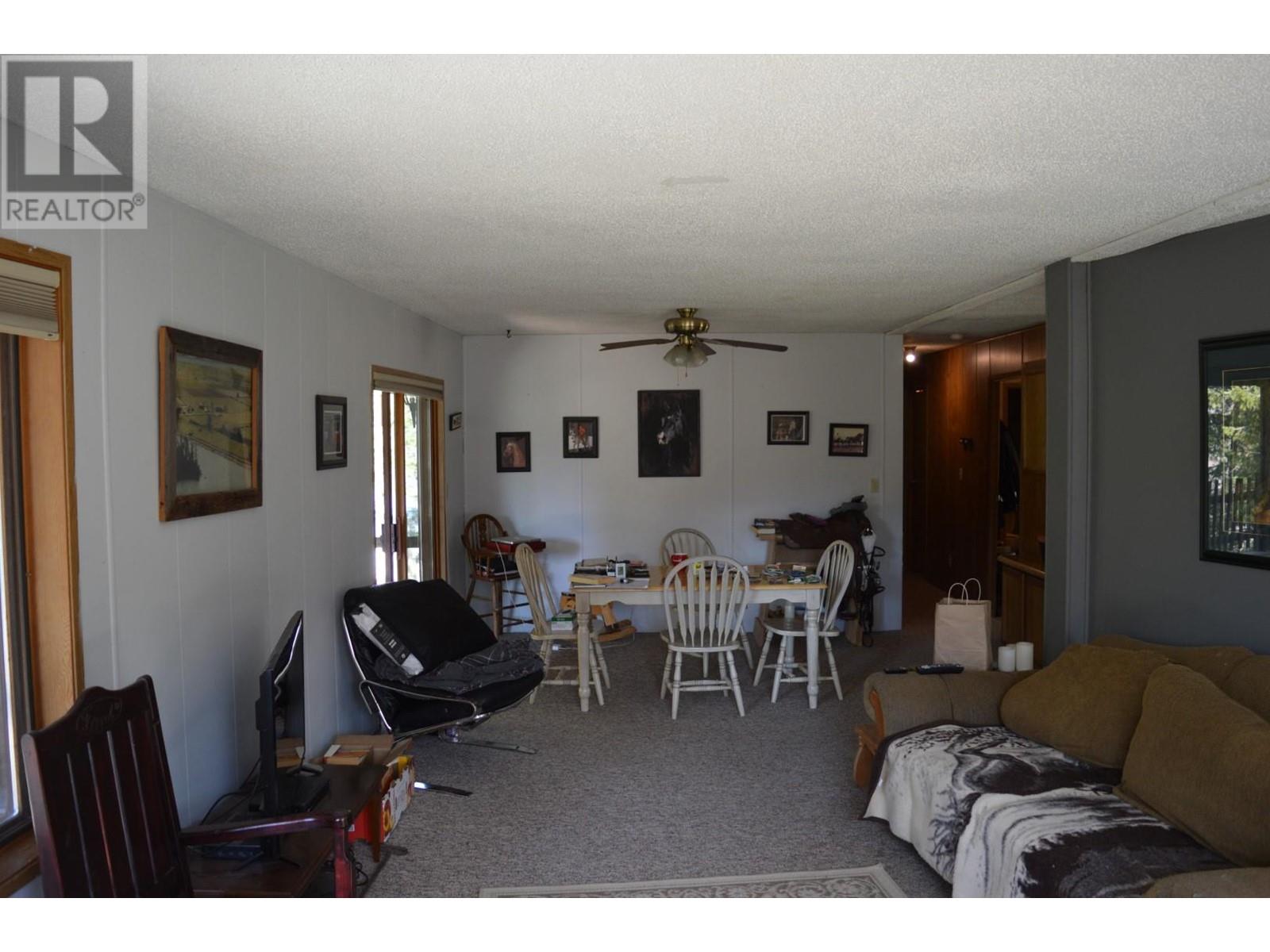 855 Ponderosa Drive, Christina Lake, British Columbia  V0H 1E0 - Photo 34 - 10345915