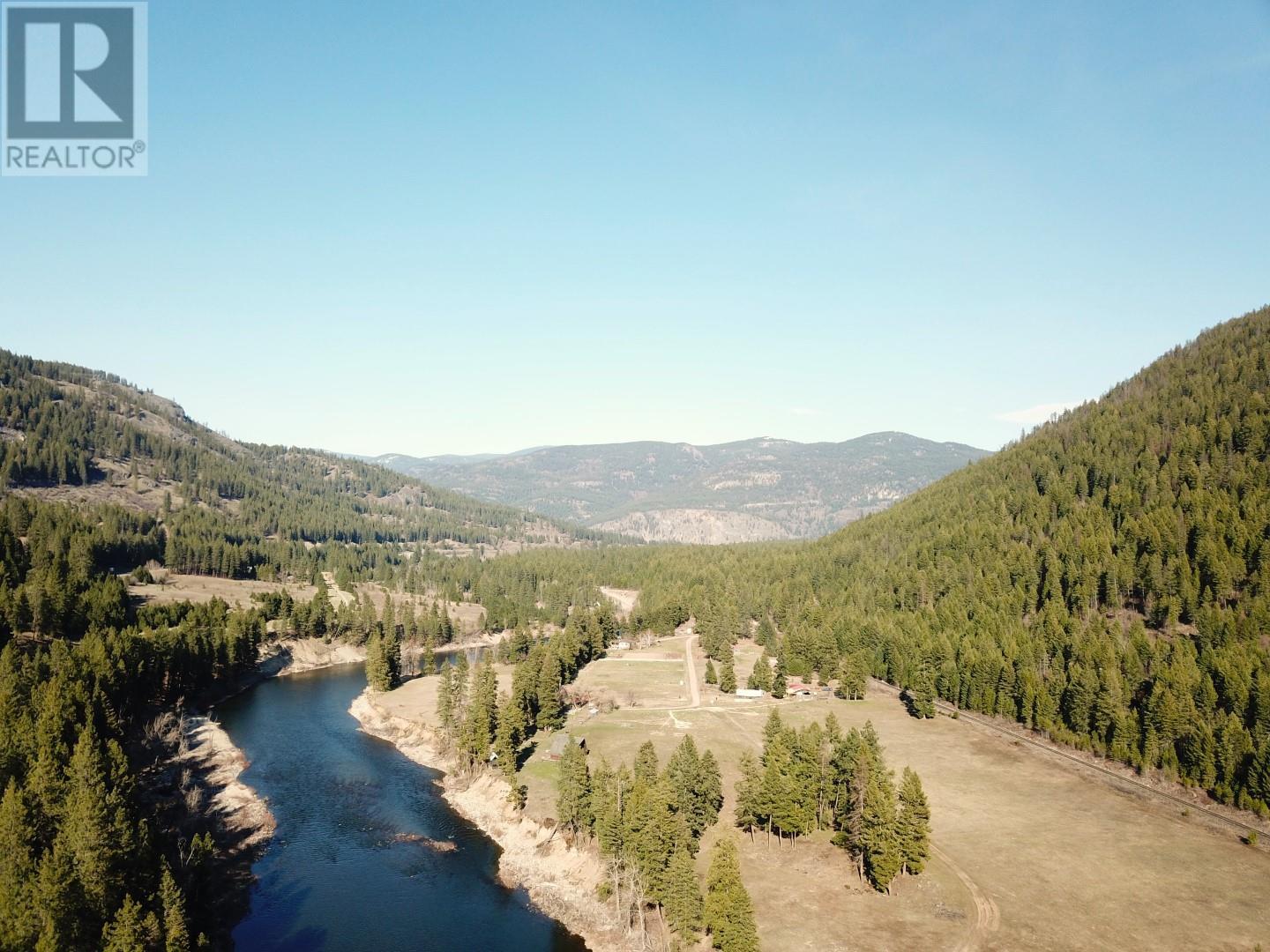 855 Ponderosa Drive, Christina Lake, British Columbia  V0H 1E0 - Photo 9 - 10345915