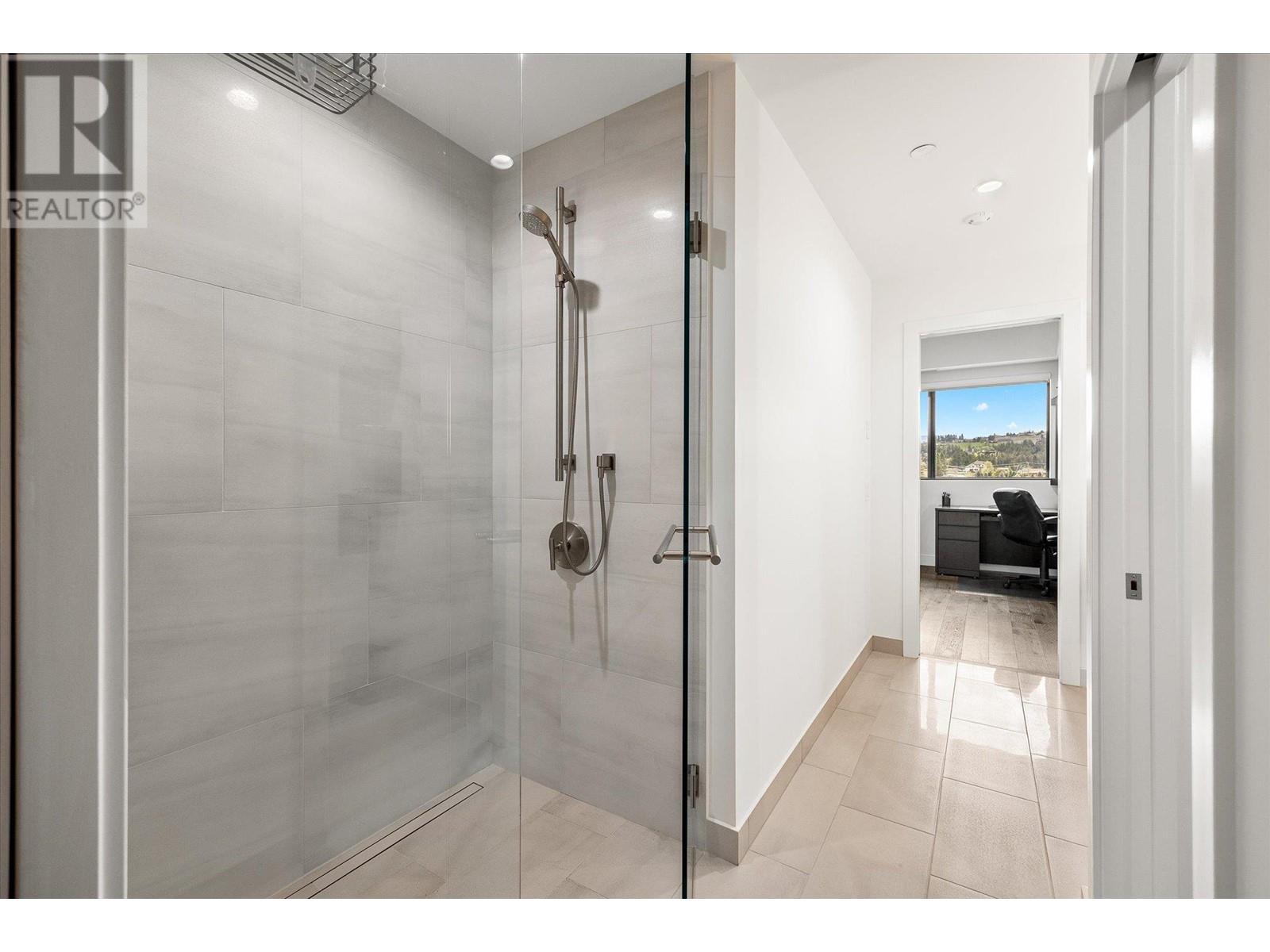 3000 Ariva Drive Unit# 3405, Kelowna, British Columbia  V1Z 0B3 - Photo 33 - 10345859