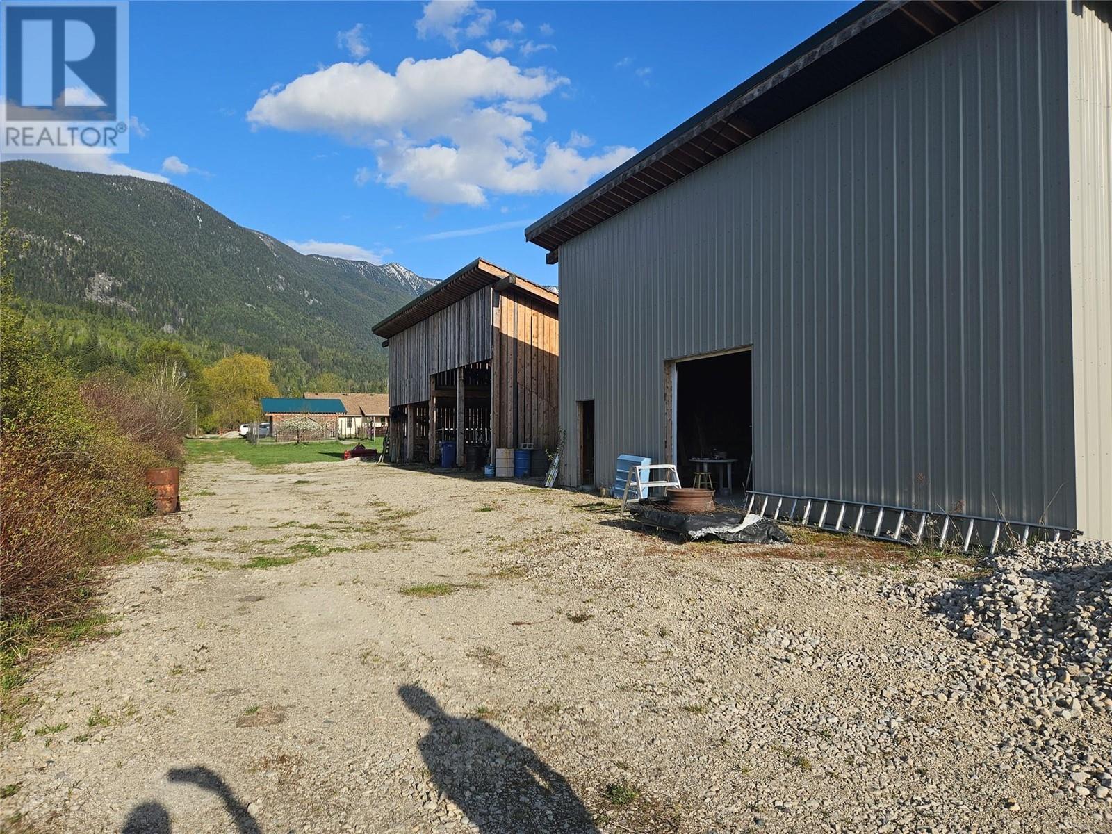 695 Brouse Loop Road Lot# 2, Nakusp, British Columbia  V0G 1R1 - Photo 19 - 10345801