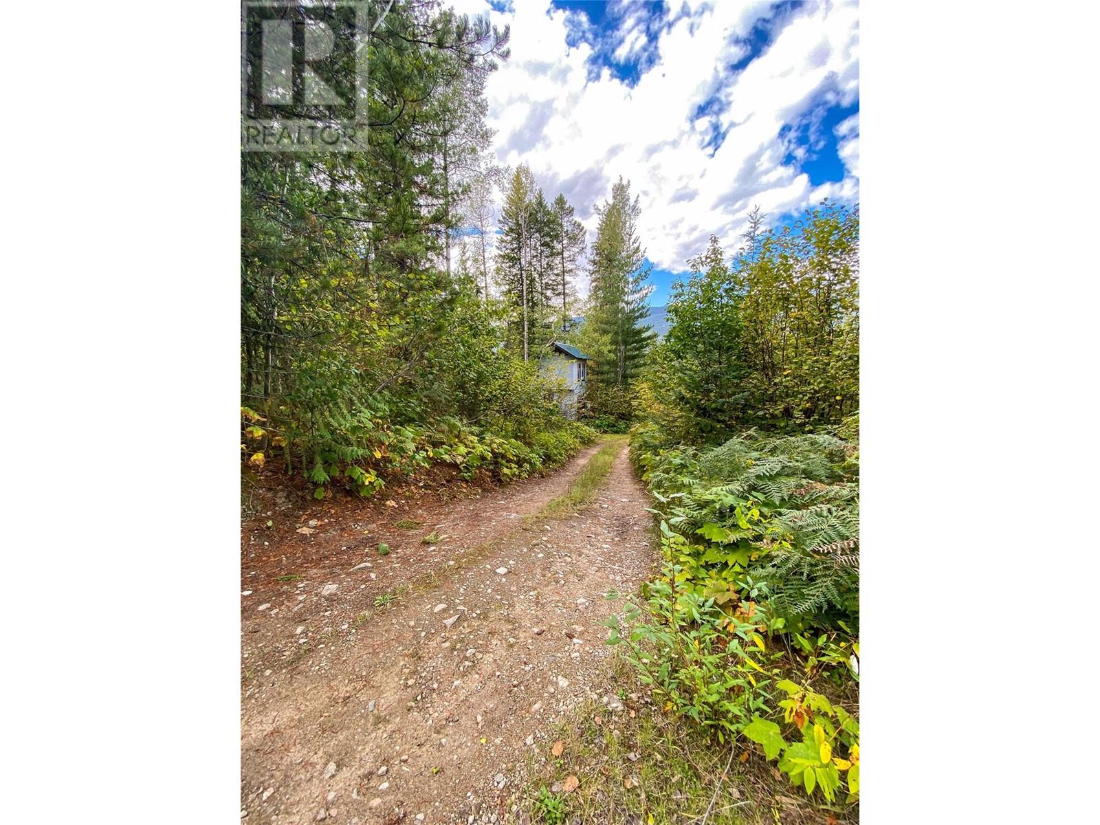 7152 Graham Road, Winlaw, British Columbia  V0G 2J0 - Photo 37 - 10344839